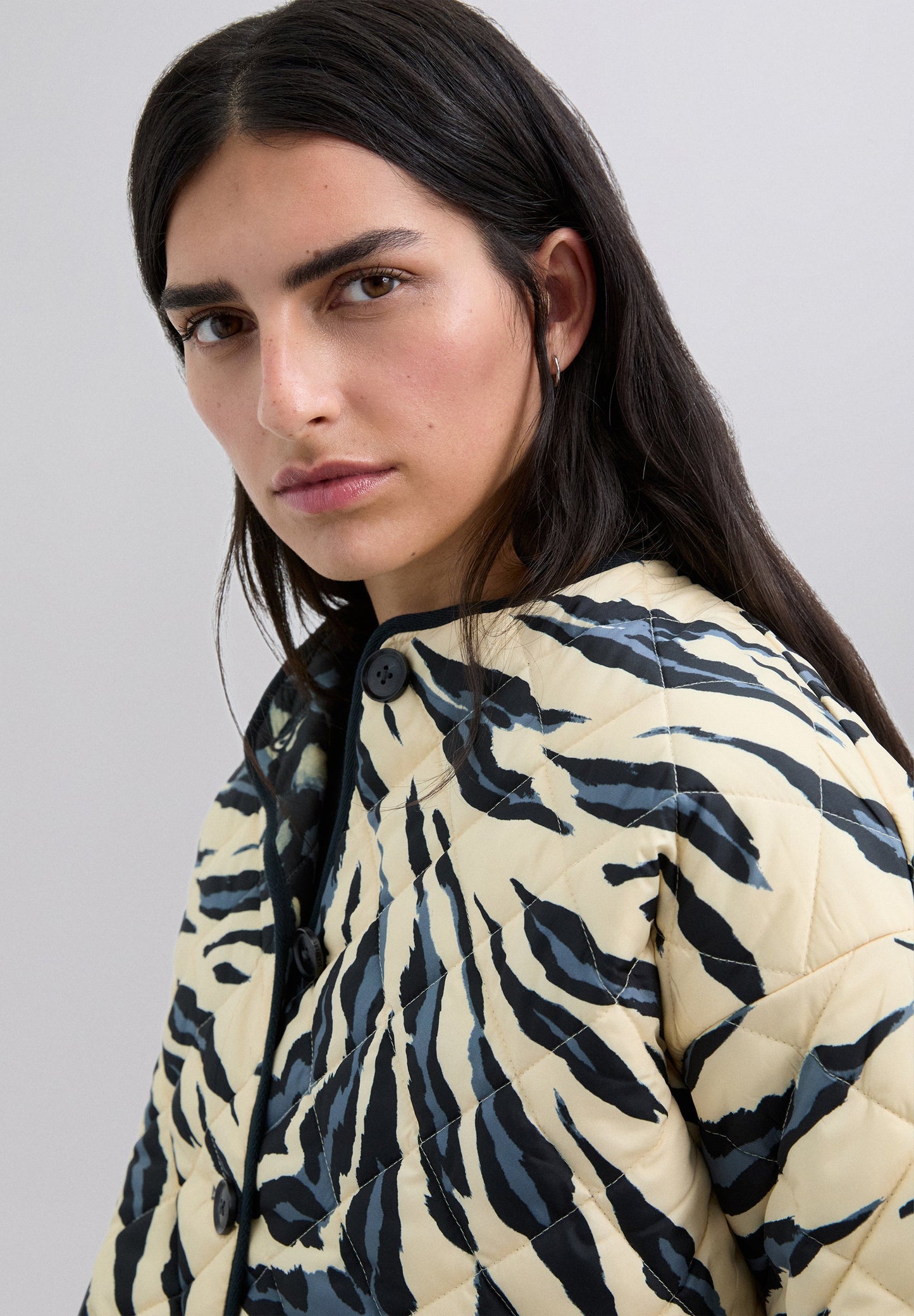 ANIMAL PRINT REVERSIBLE JACKET