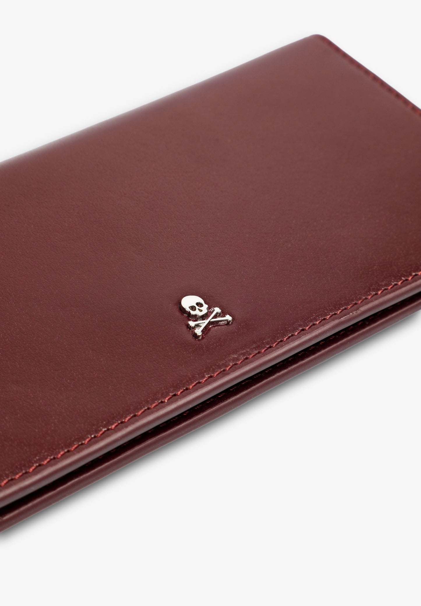 CLASSIC LEATHER WALLET