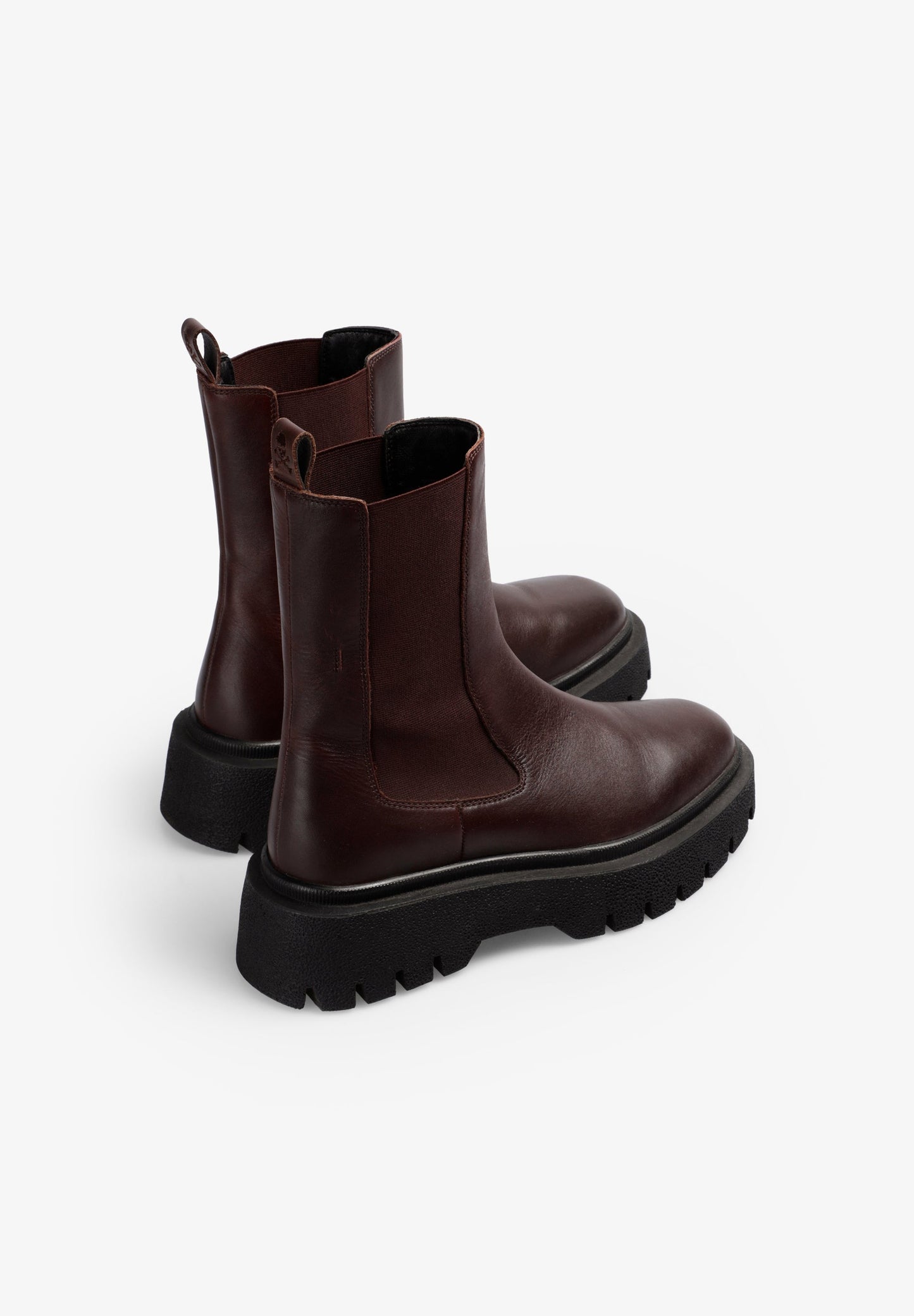 BURGUNDY LEATHER CHELSEA BOOTS
