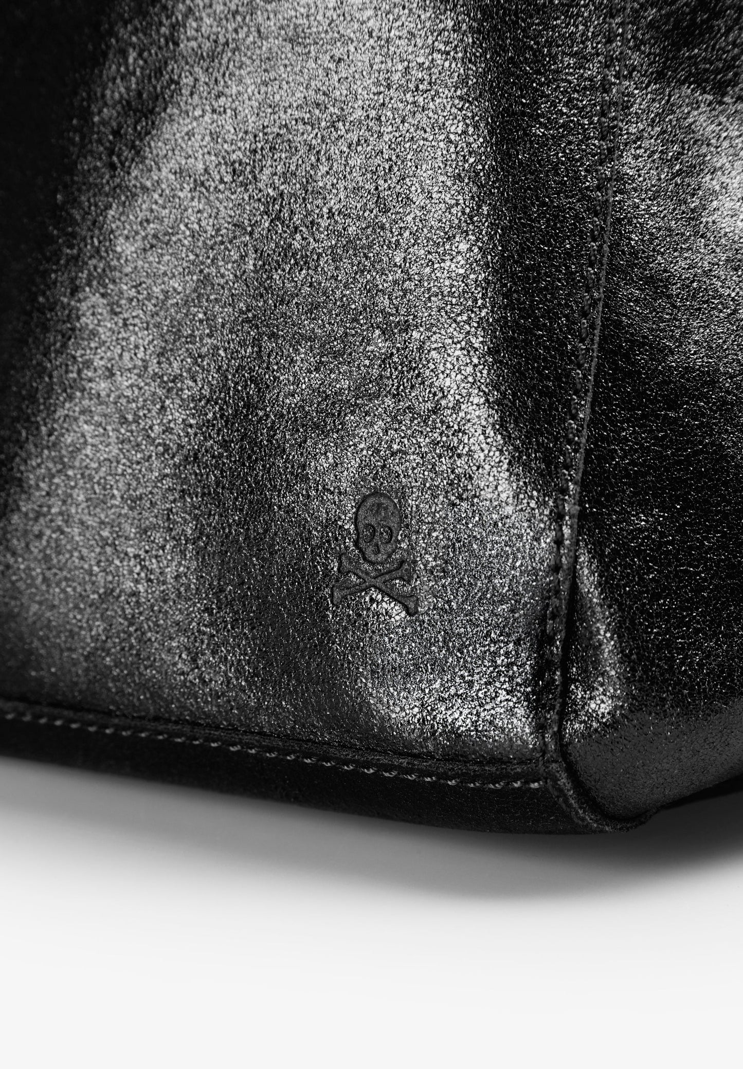 METALLIC SUEDE TOTE BAG