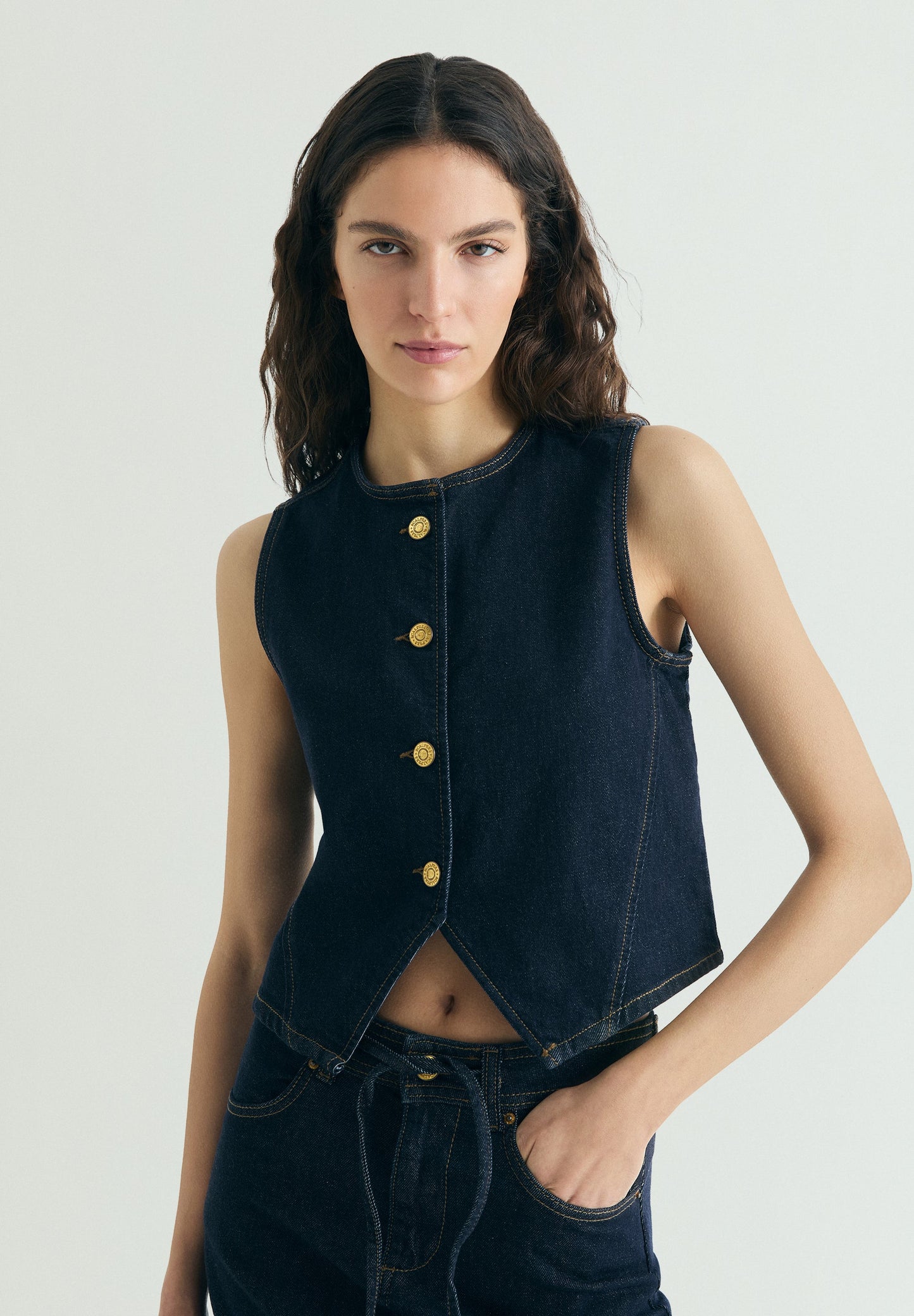 CROPPED DENIM GILET