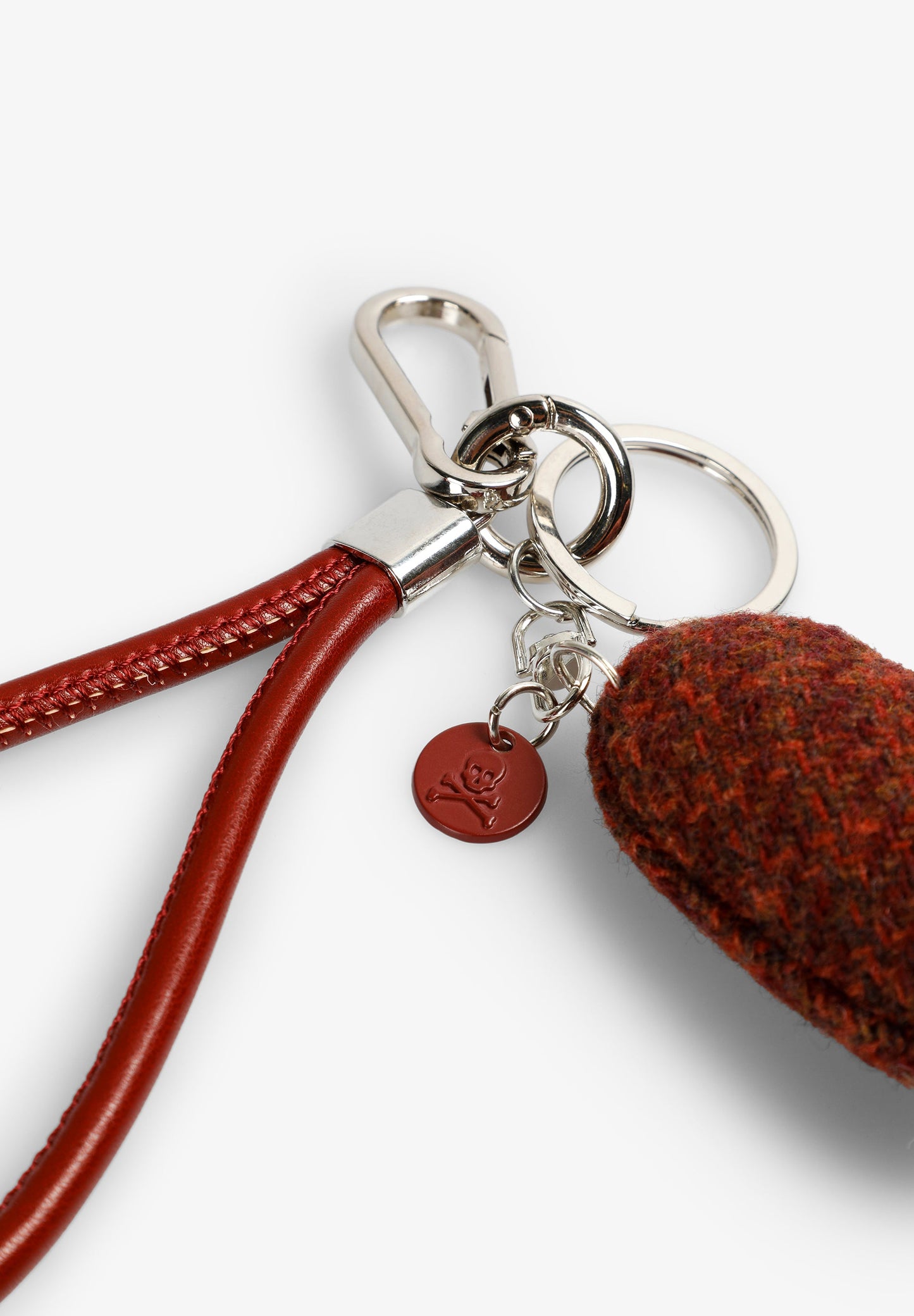 SCWOOLHEART KEYCHAIN - Scalpers