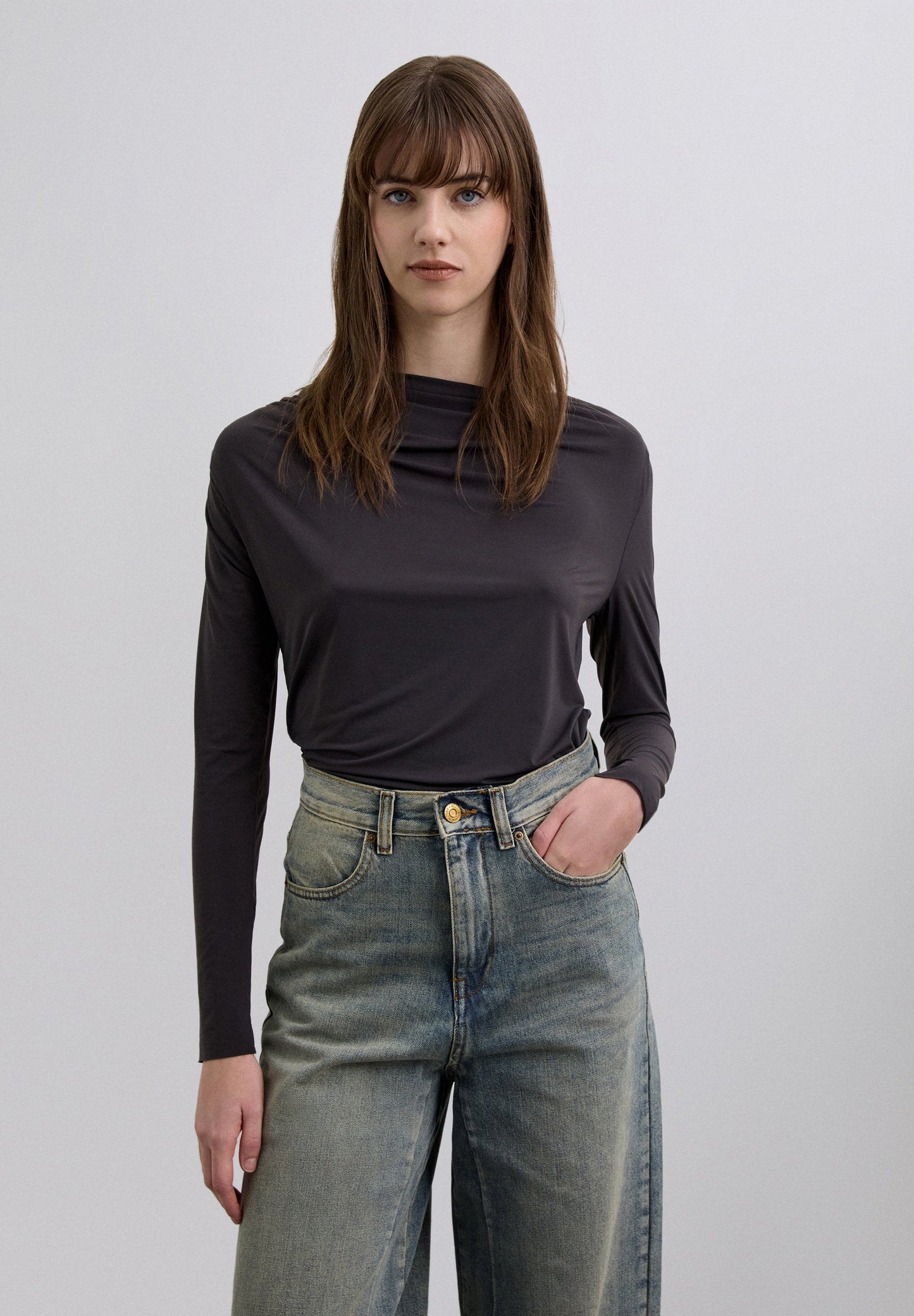 DRAPED NECKLINE T-SHIRT