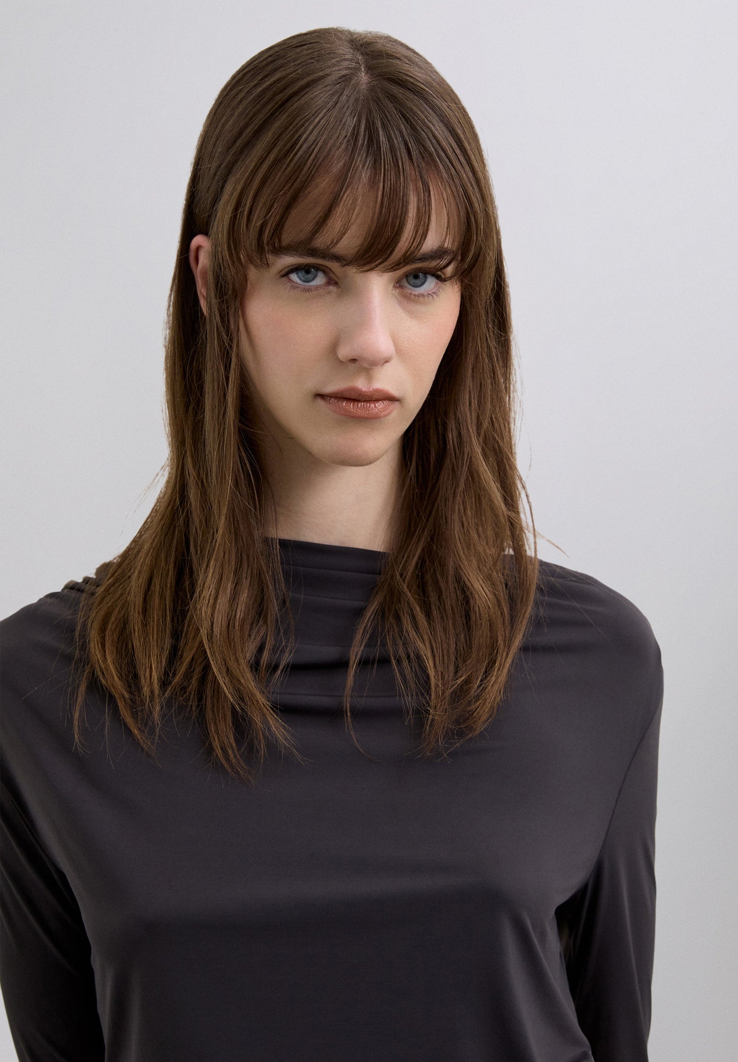 DRAPED NECKLINE T-SHIRT