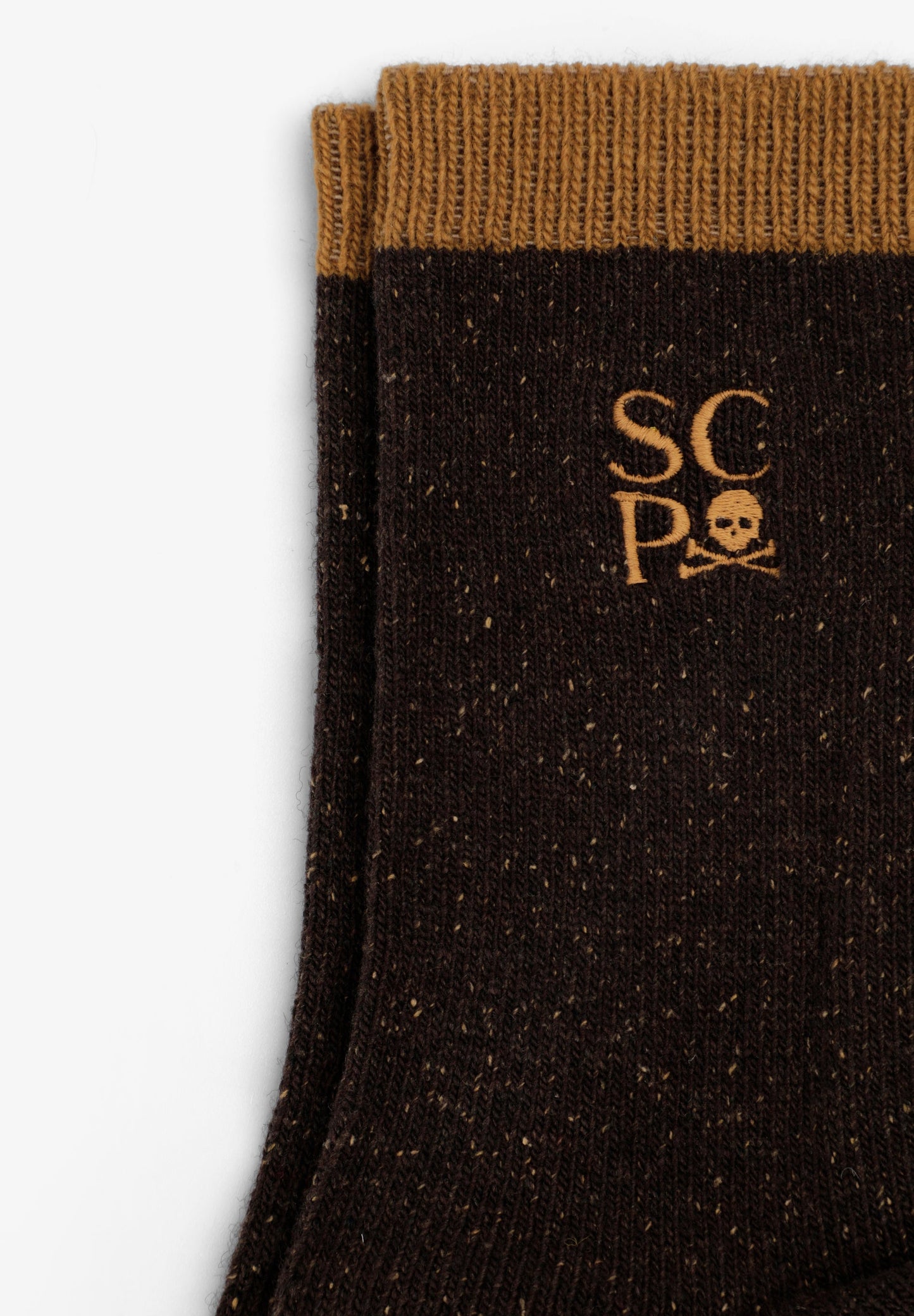 CONTRAST EMBROIDERED SOCKS