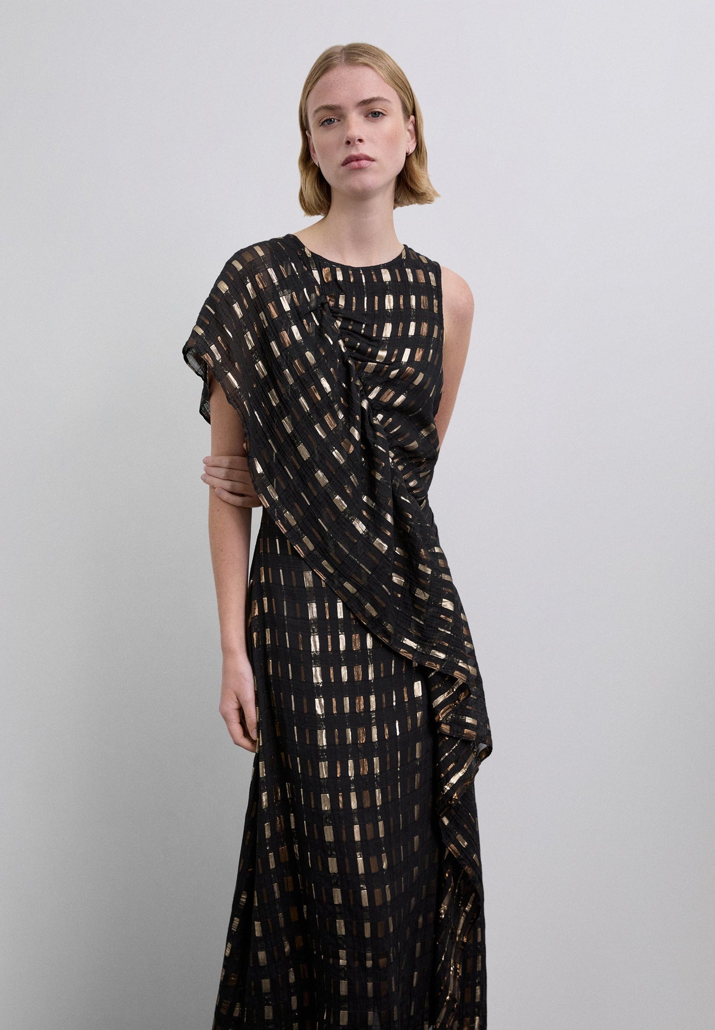 XM SCRUFFLEDRAPE DRESS