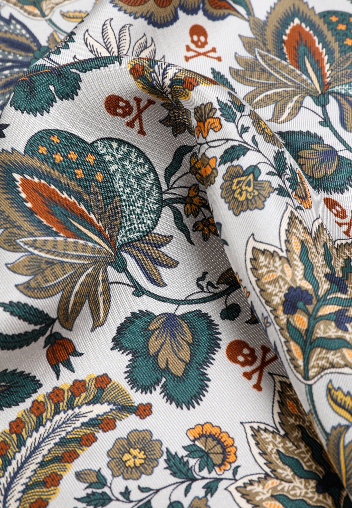 SILK FLORAL PRINT POCKET SQUARE