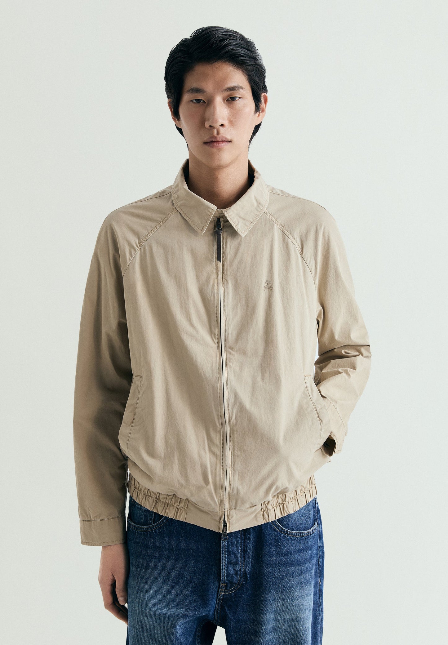 EMBROIDERED BOMBER JACKET