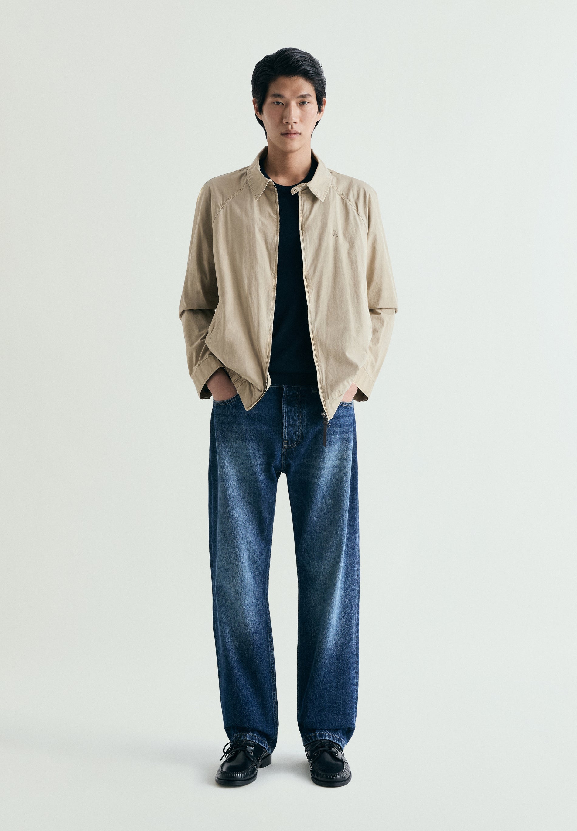 EMBROIDERED BOMBER JACKET