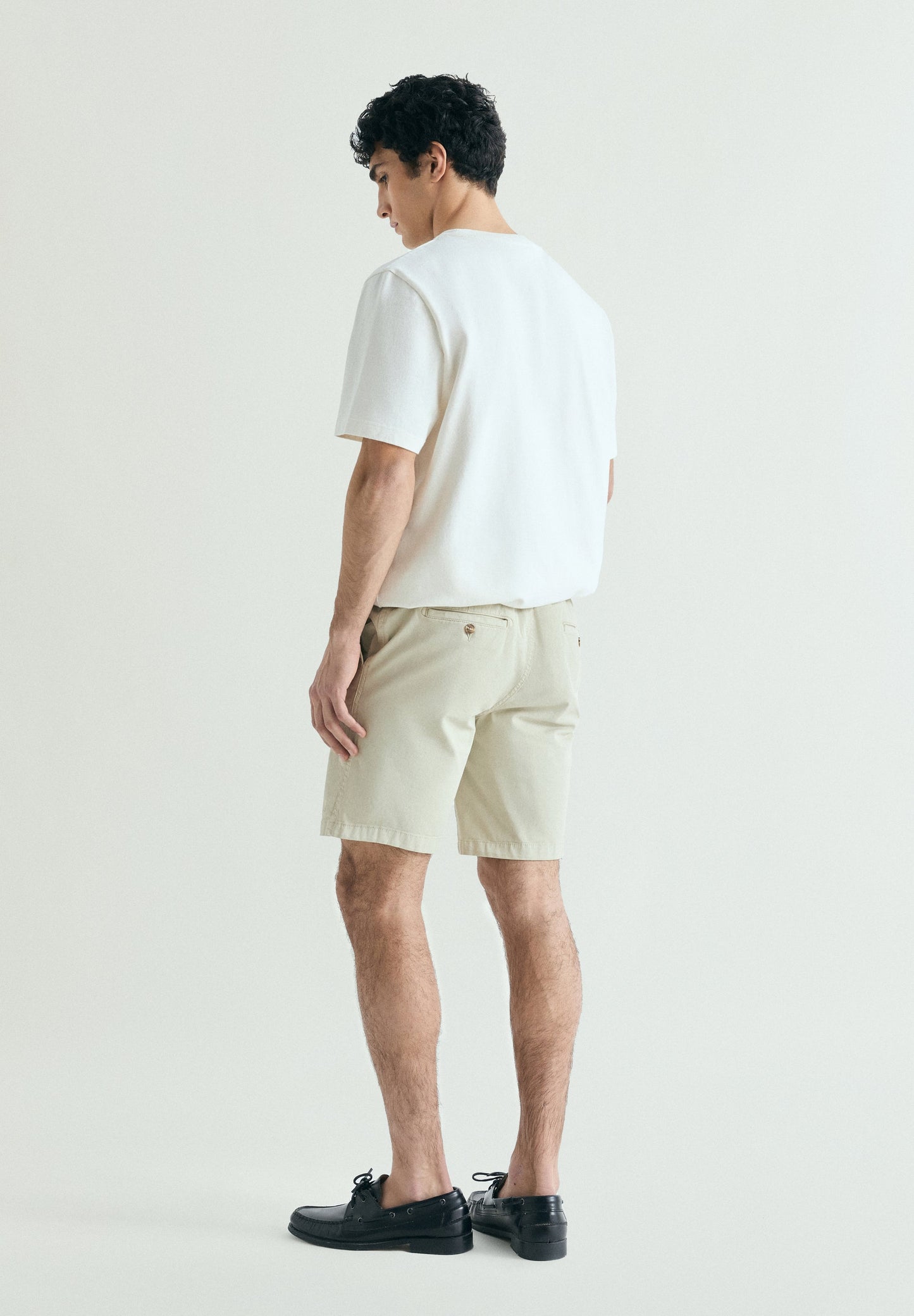 BERMUDA SHORTS WITH INNER DRAWSTRING