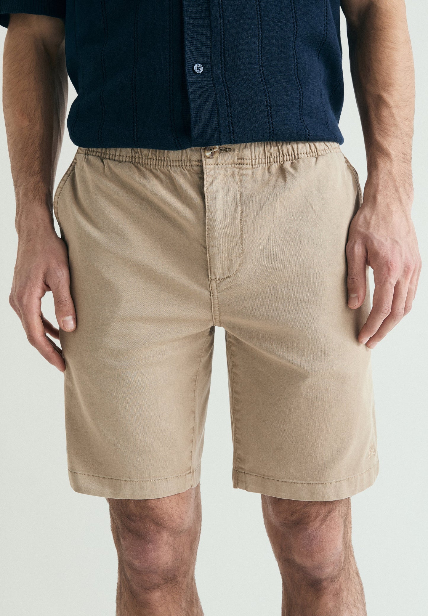 BERMUDA SHORTS WITH INNER DRAWSTRING