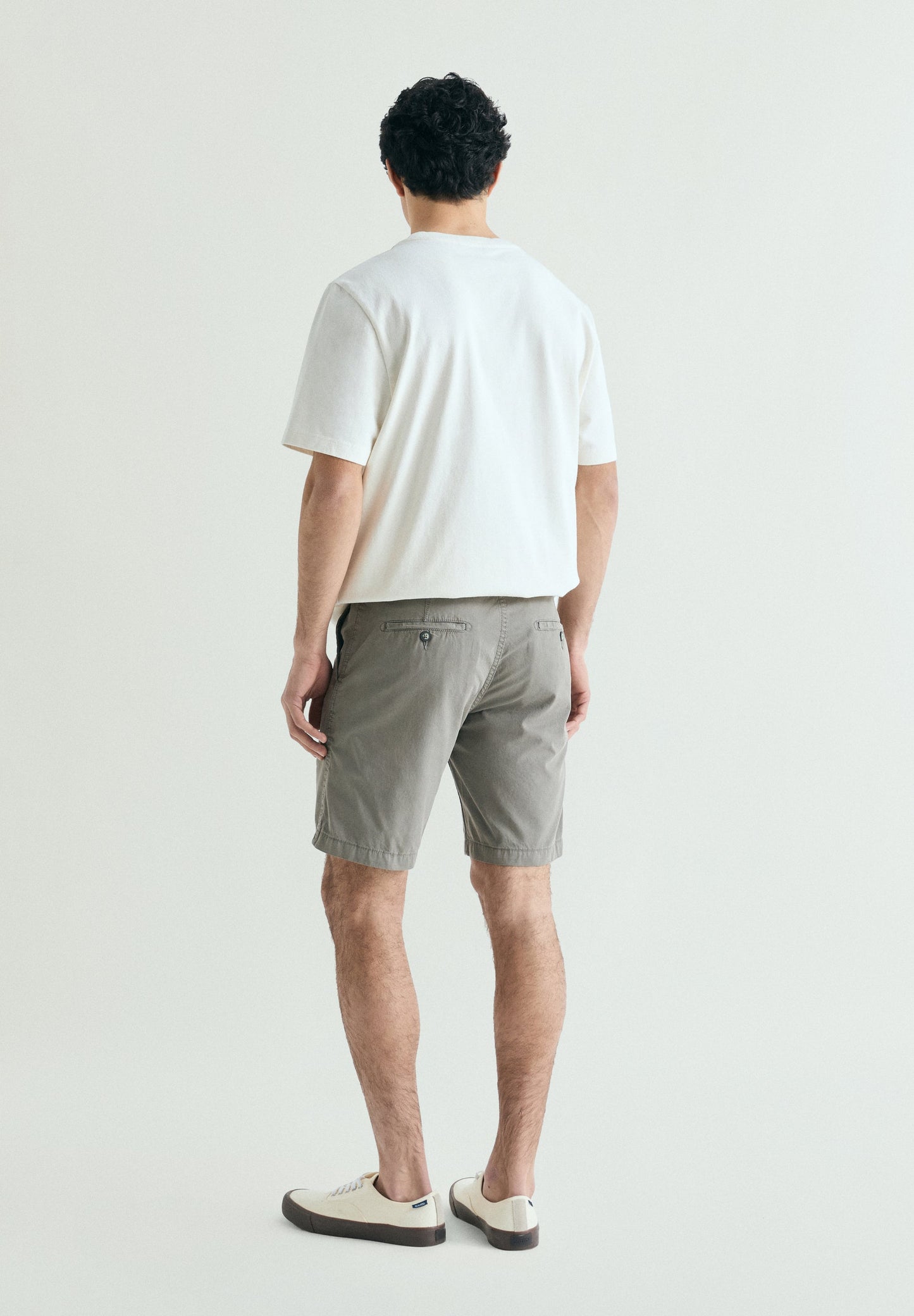 BASIC ORGANIC COTTON BERMUDA SHORTS