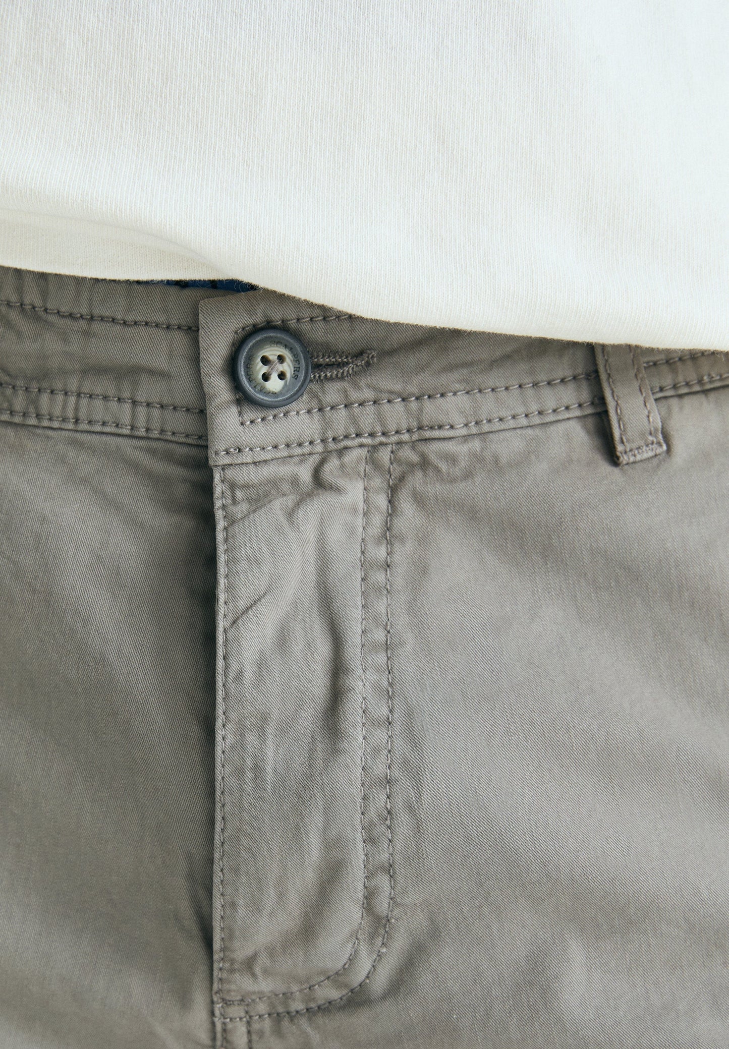 BASIC ORGANIC COTTON BERMUDA SHORTS