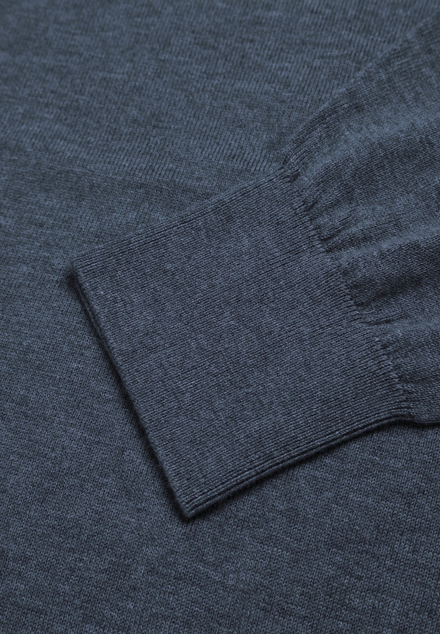 SUPIMA RIBBED SWEATER