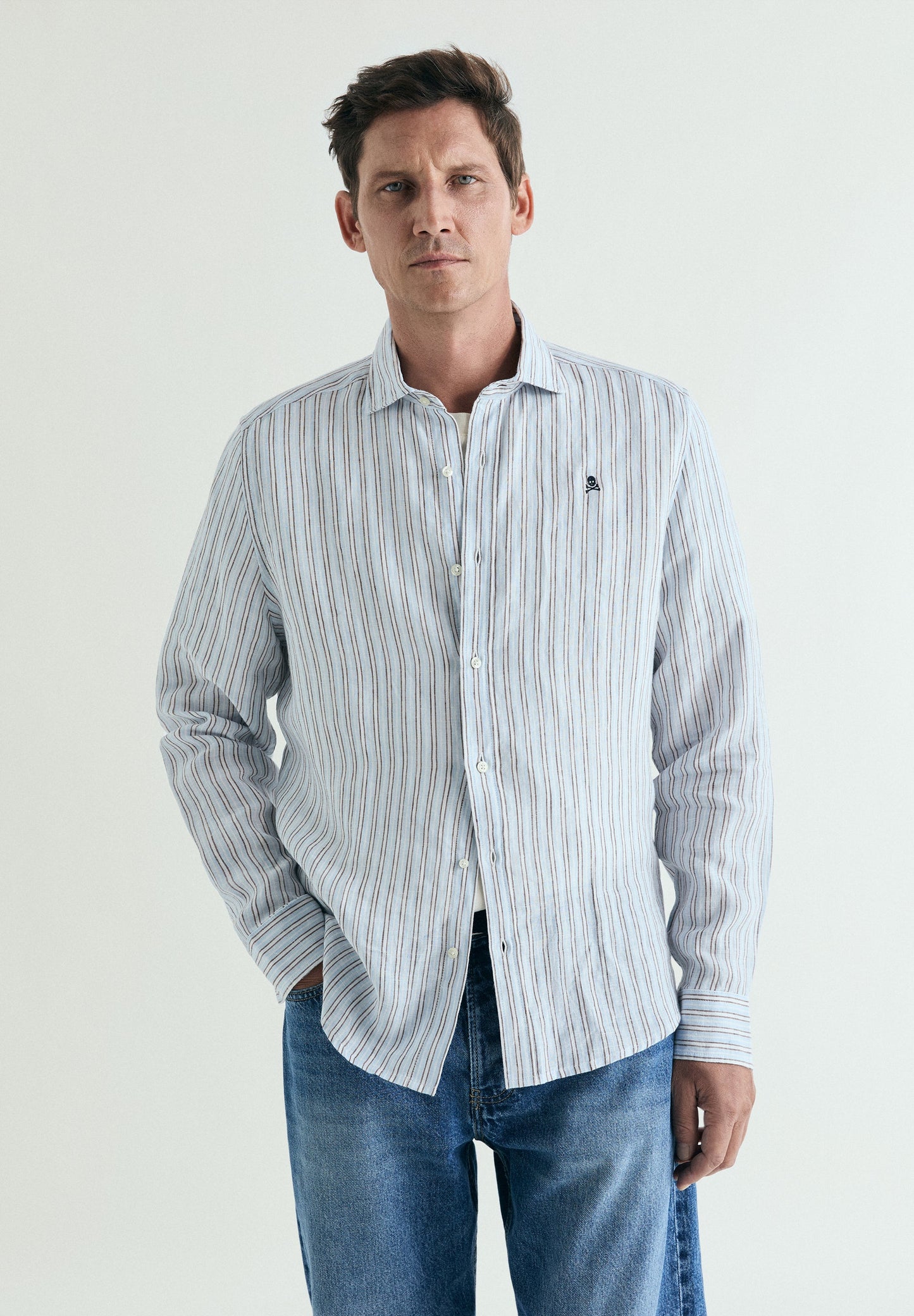 SLIM FIT LINEN SHIRT
