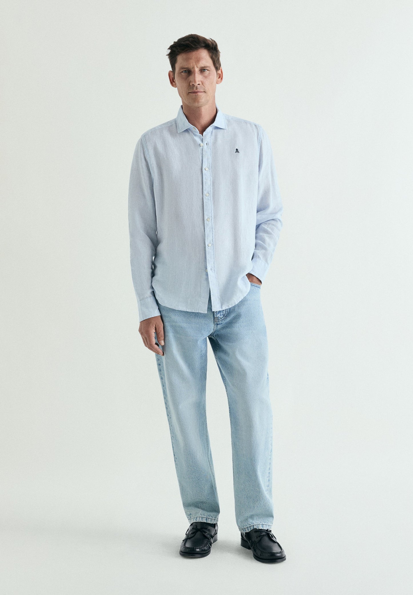 SLIM FIT LINEN SHIRT