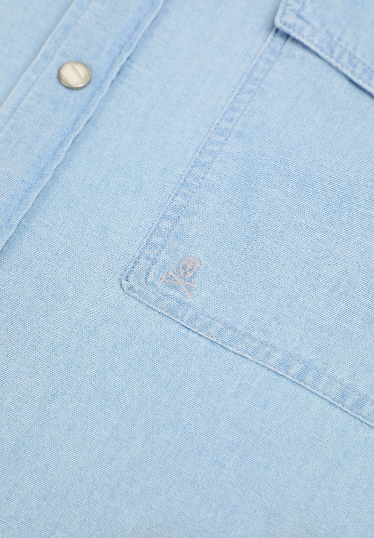 DENIM SHIRT WITH POCKETS