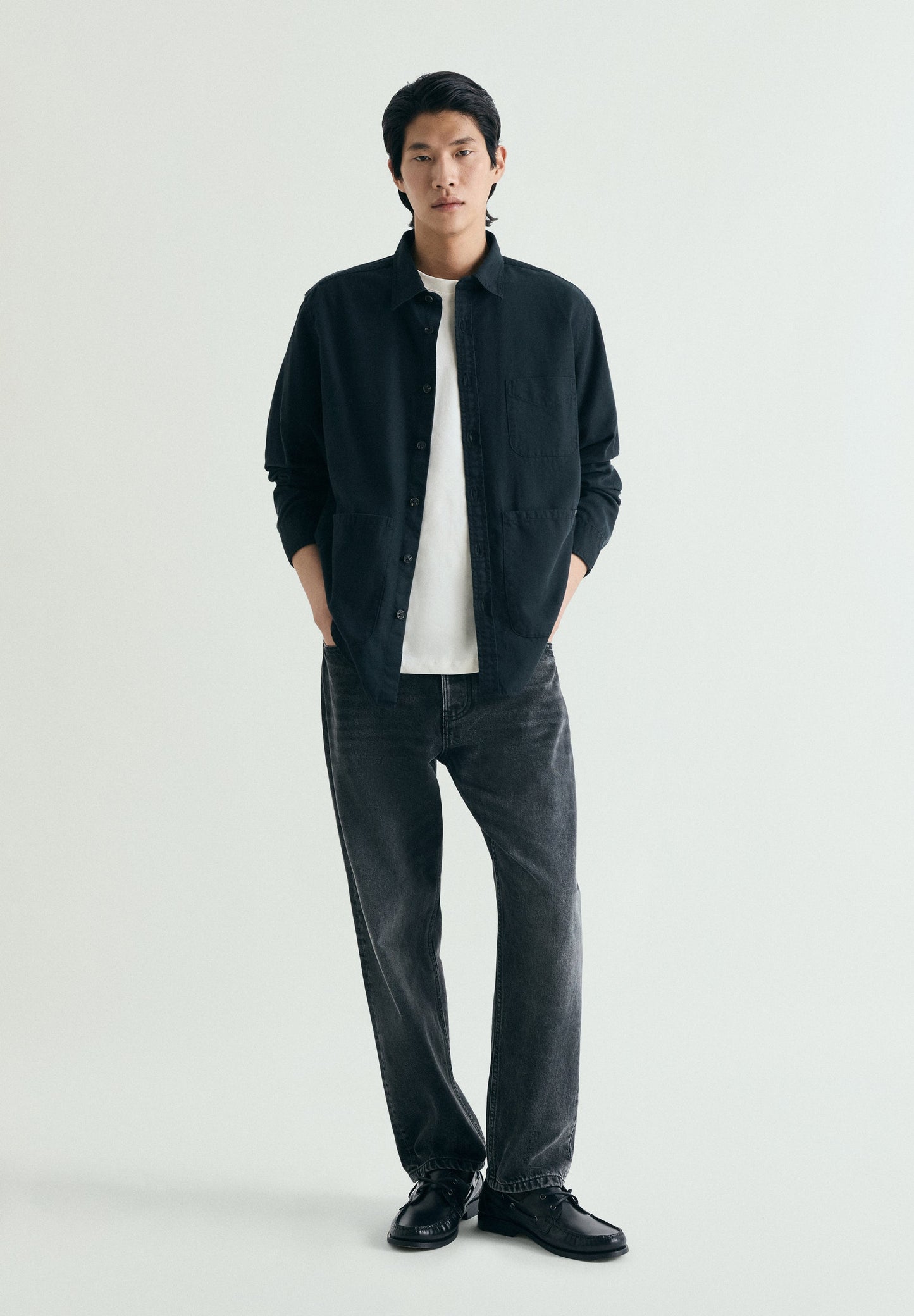 PLAIN OVERSHIRT WITH POCKETS