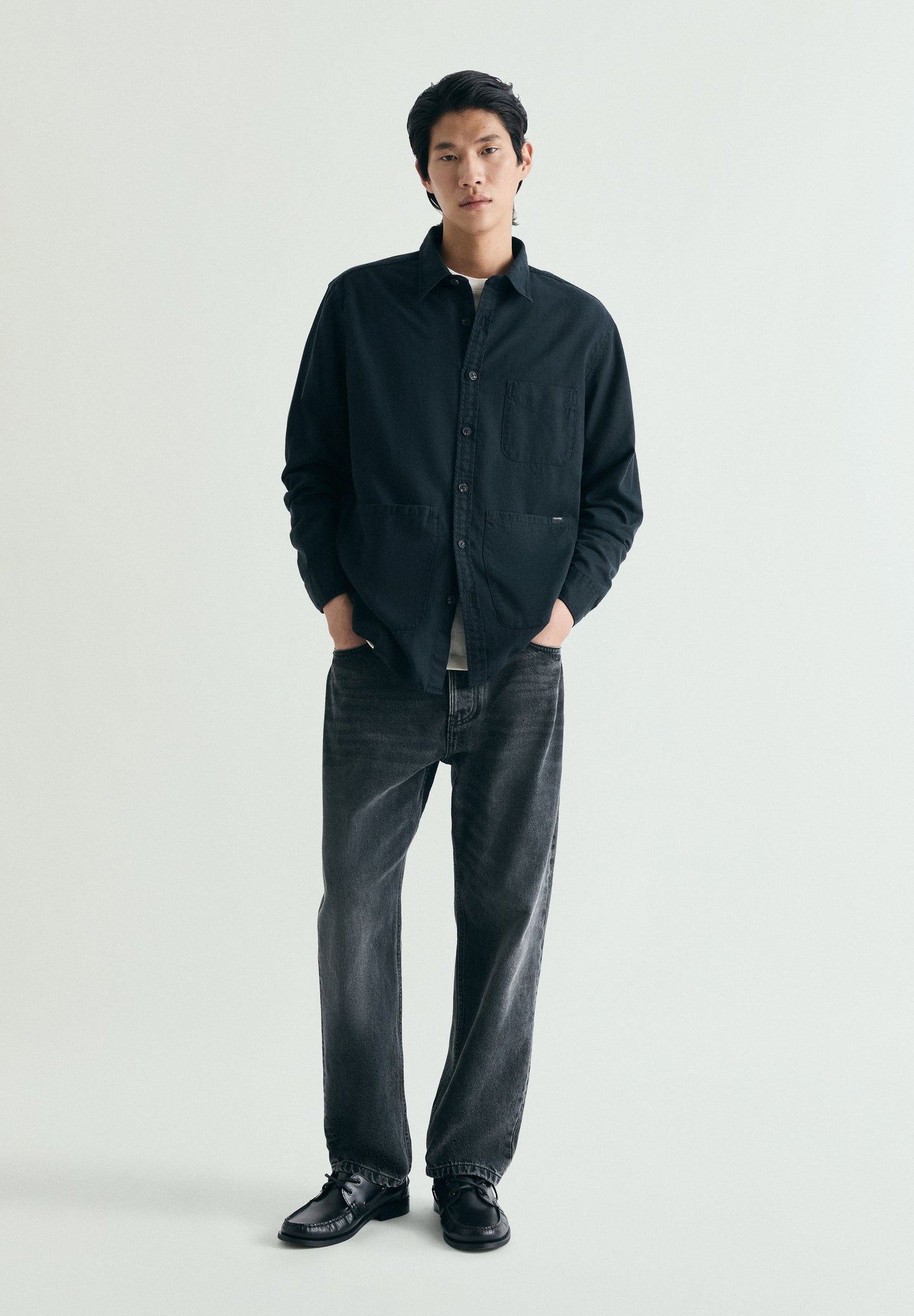 PLAIN OVERSHIRT WITH POCKETS