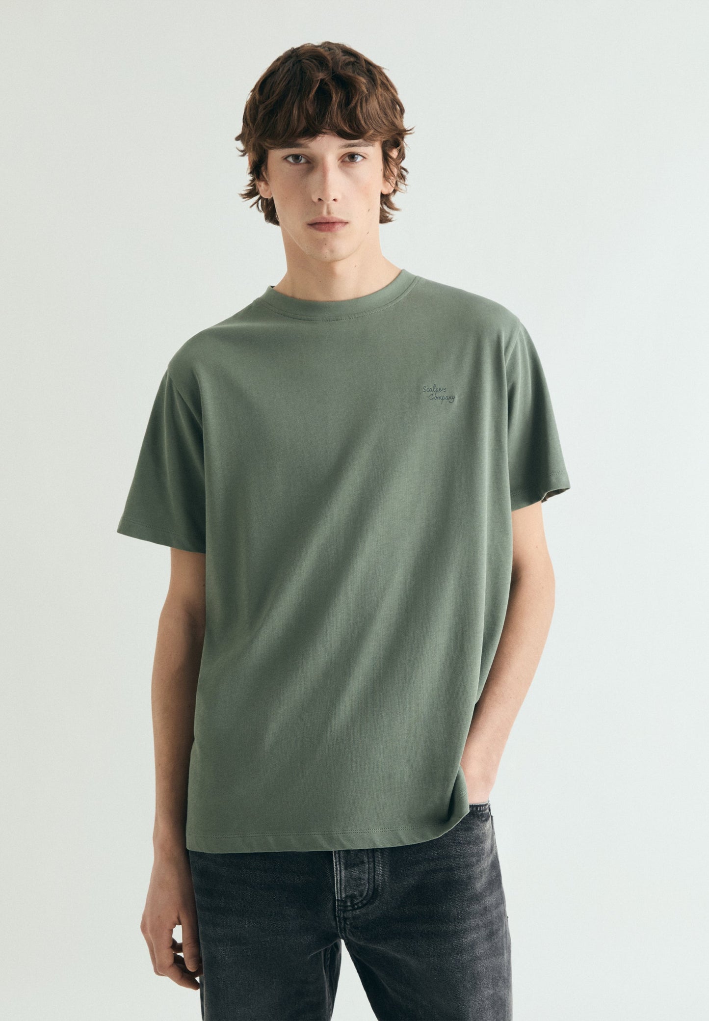 MEDIUM WEIGHT EMBROIDERED T-SHIRT