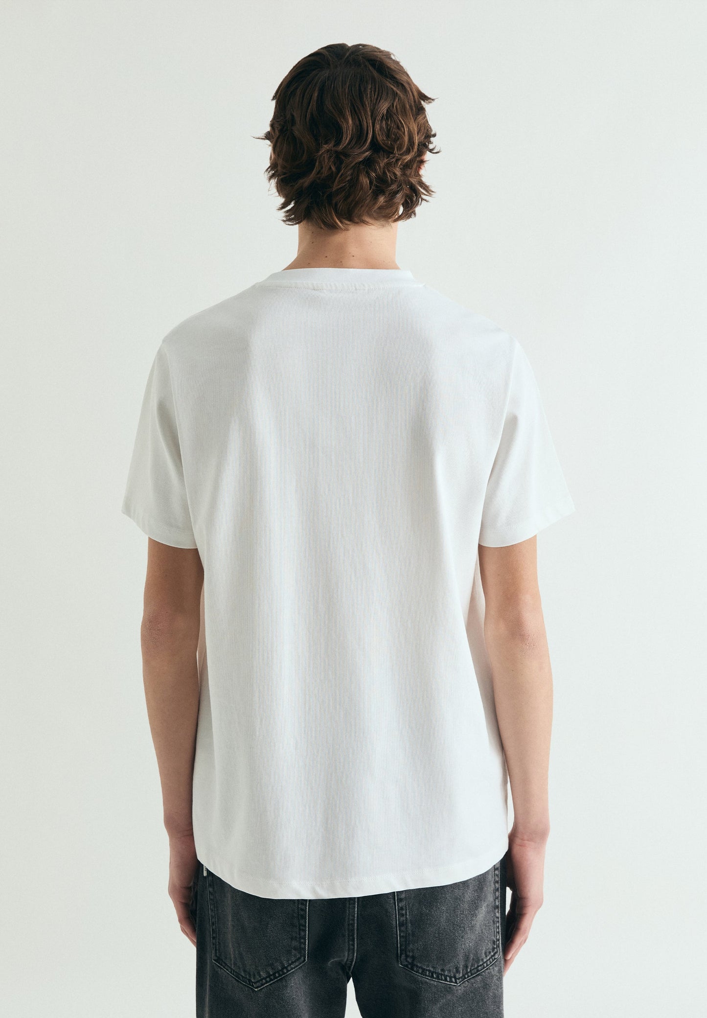 MEDIUM WEIGHT EMBROIDERED T-SHIRT