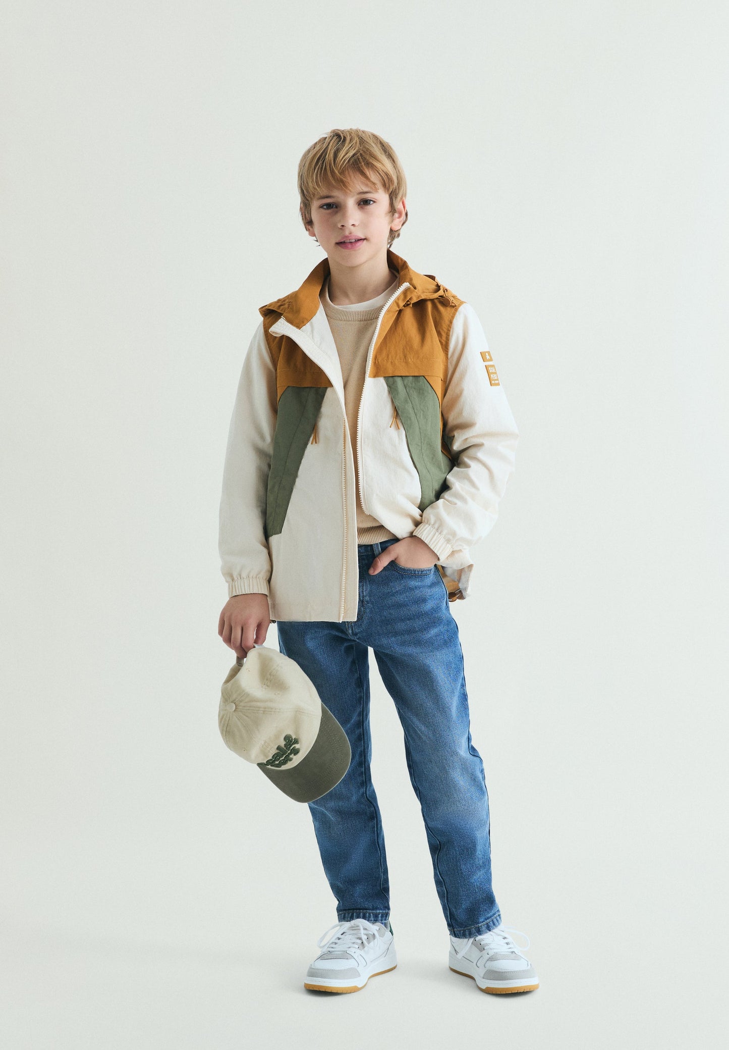 COLOUR BLOCK HOODED TECHNICAL COAT