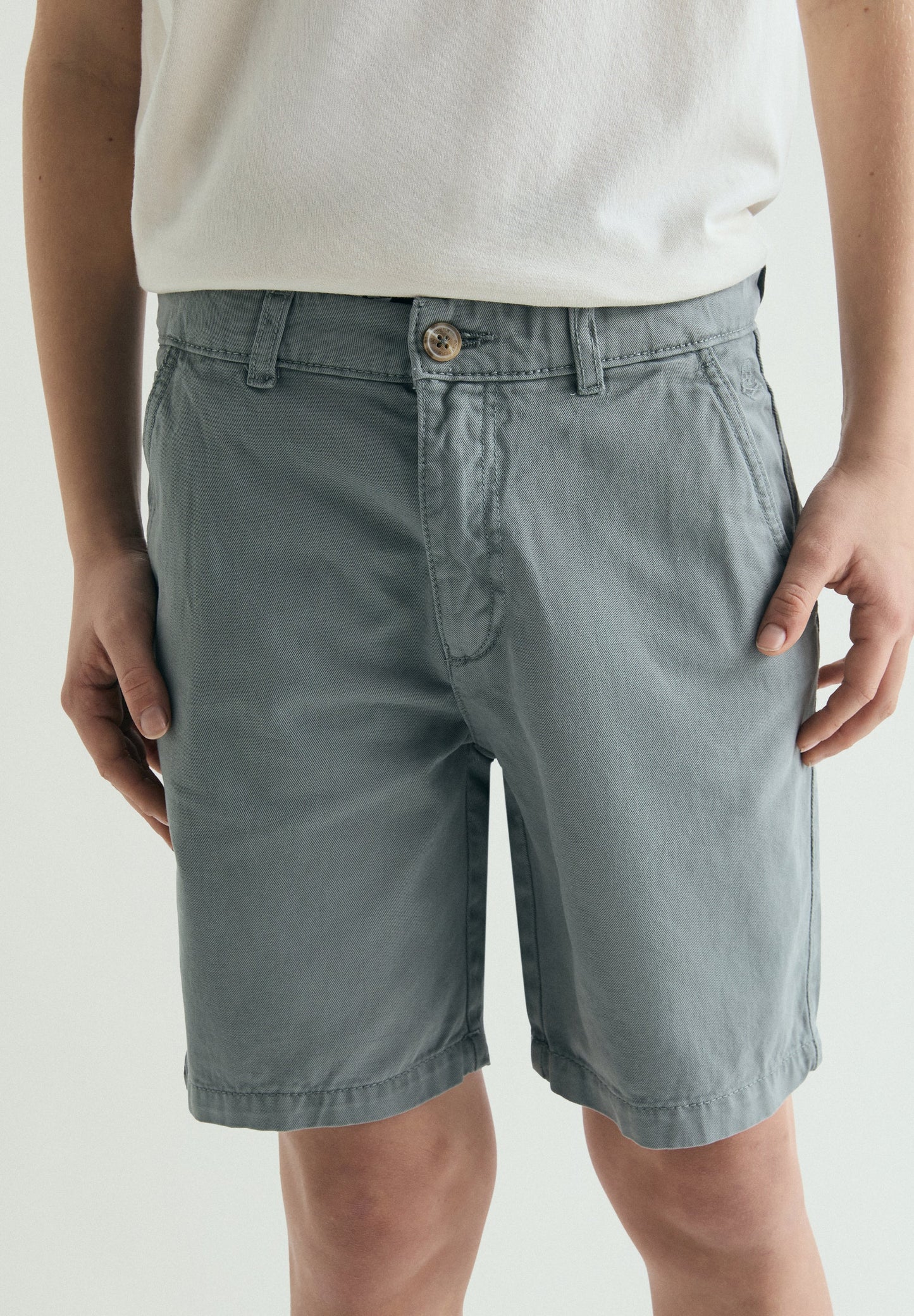 ORGANIC COTTON BERMUDA SHORTS