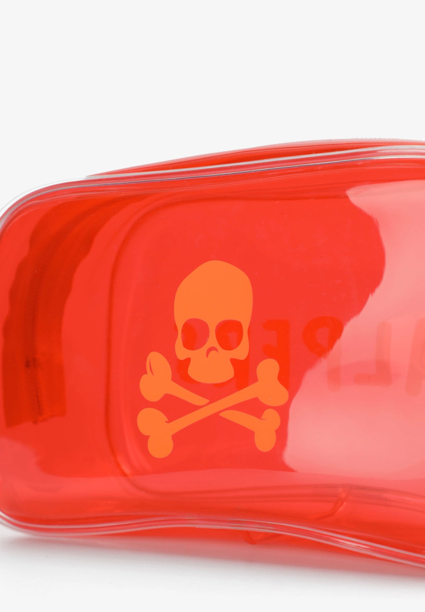 TOILETRY BAG WITH TRAVEL SET