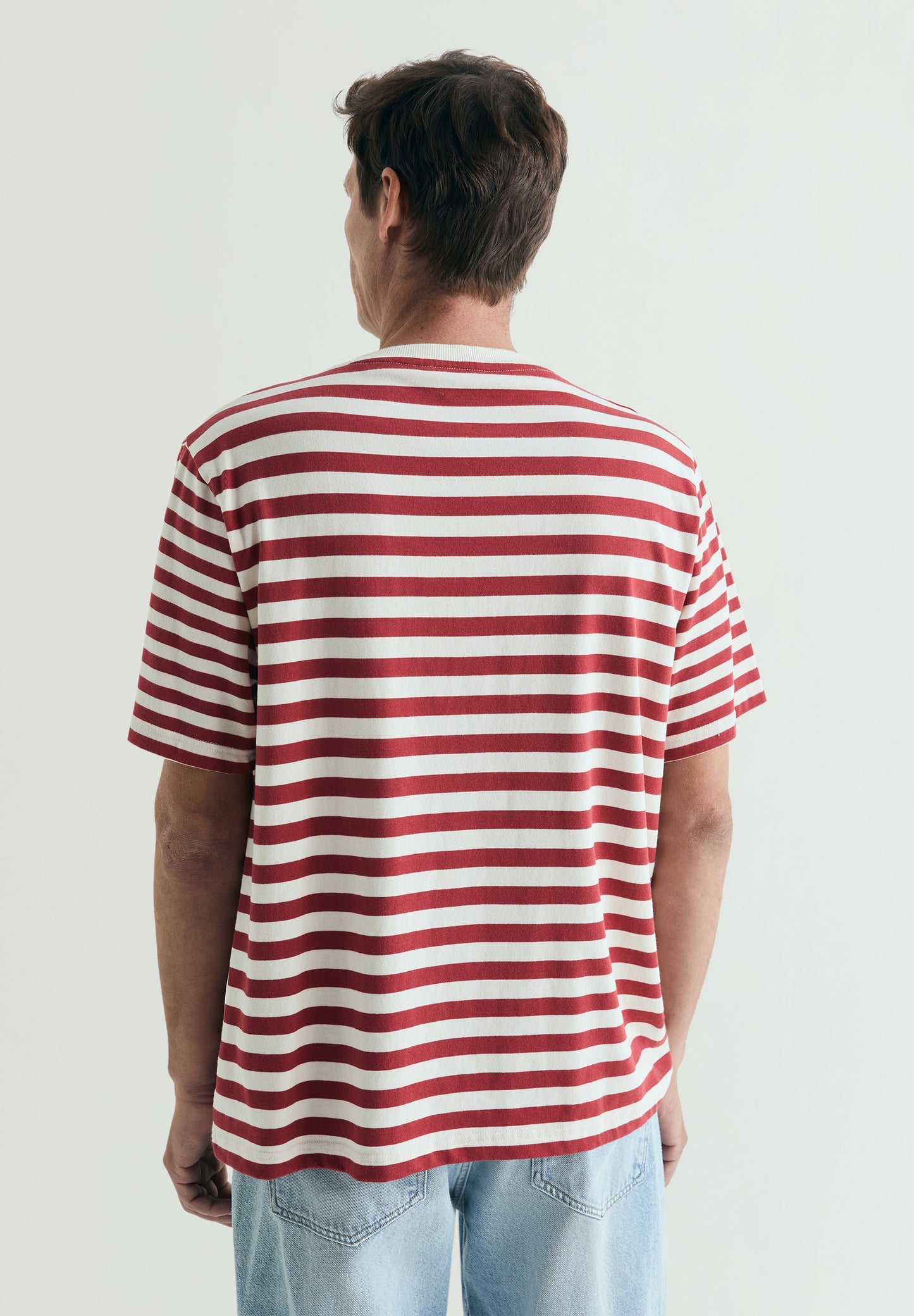 CONTRAST STRIPED T-SHIRT