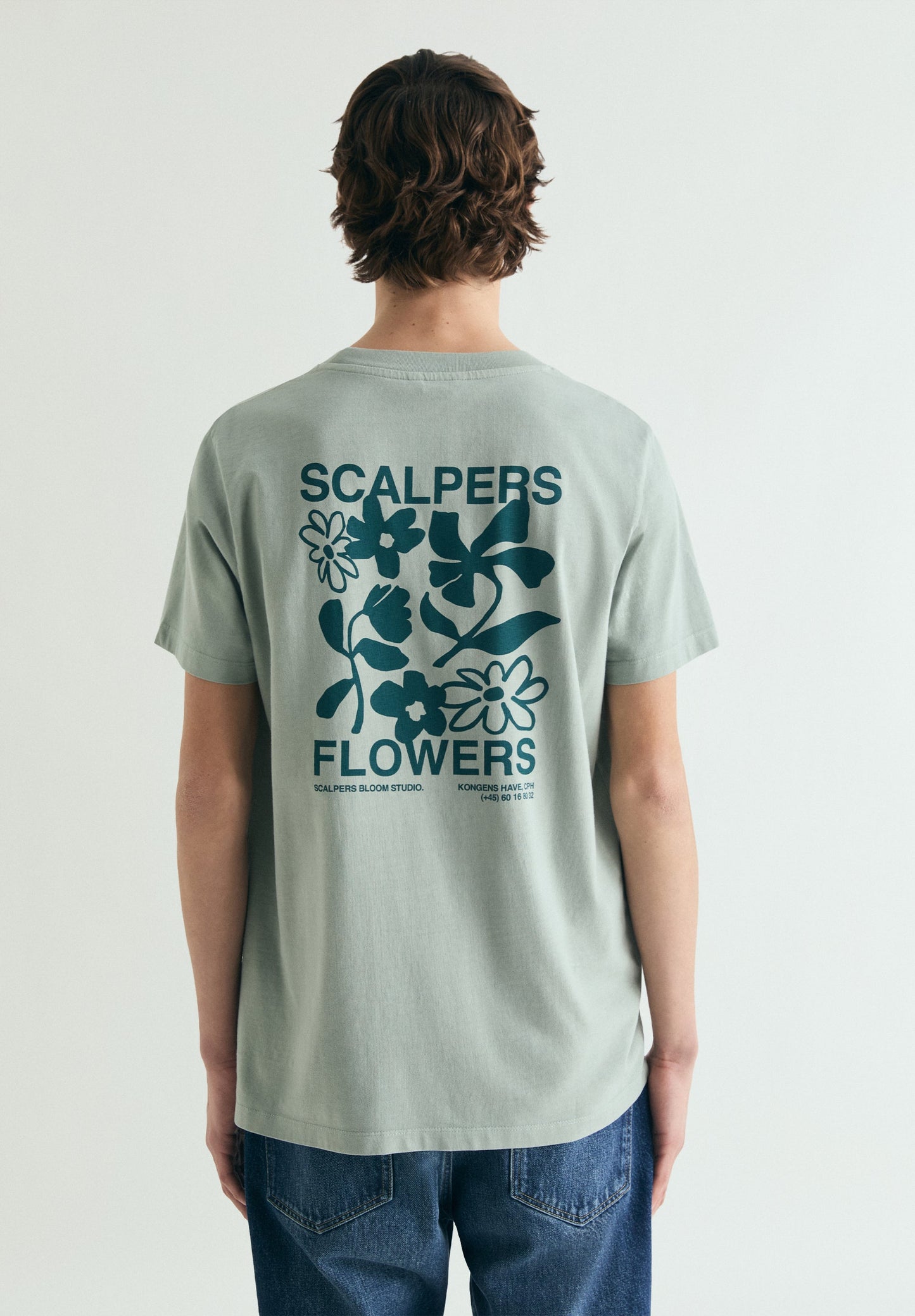 SCFLOWERS TEE