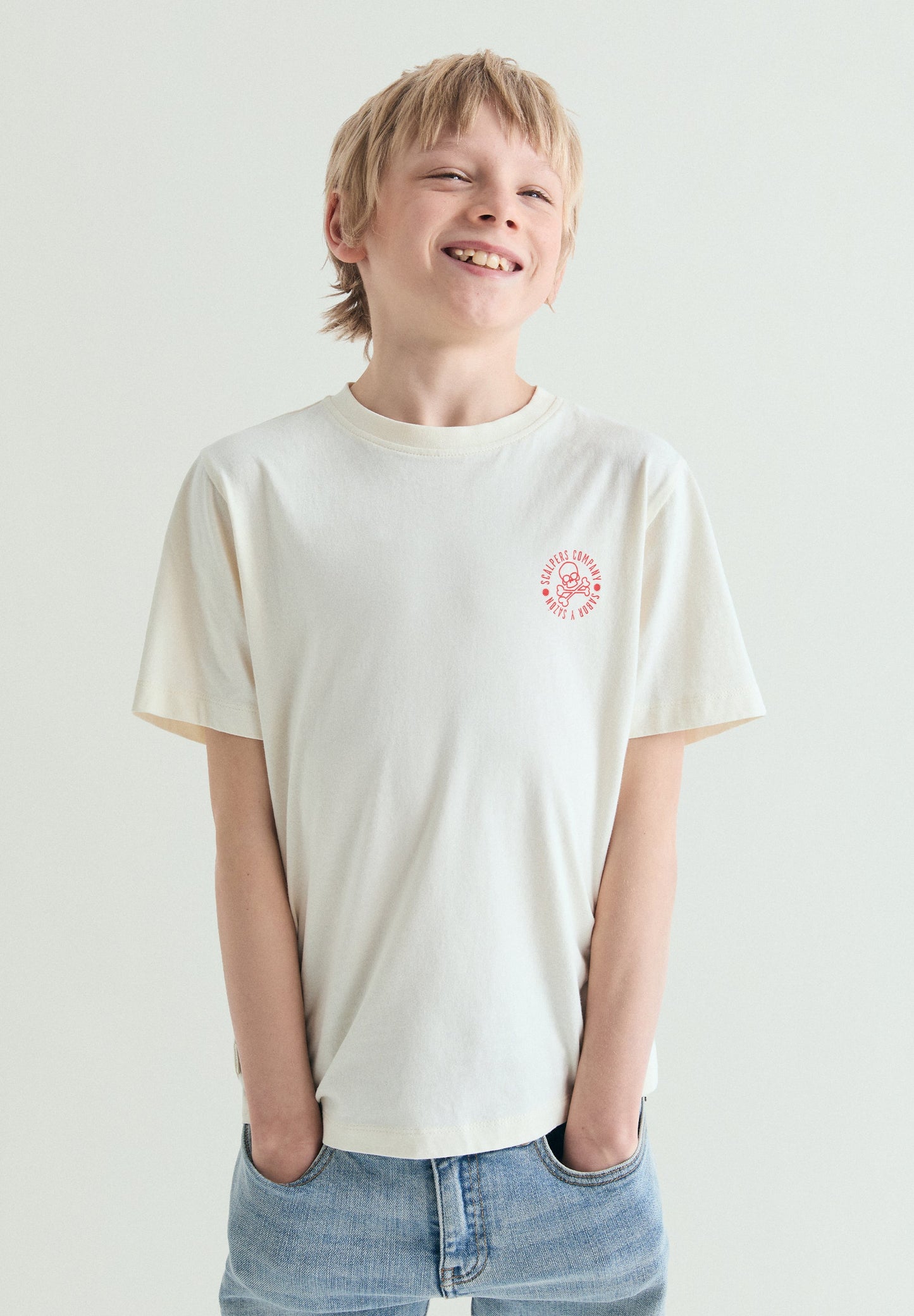 CONTRAST PRINT T-SHIRT