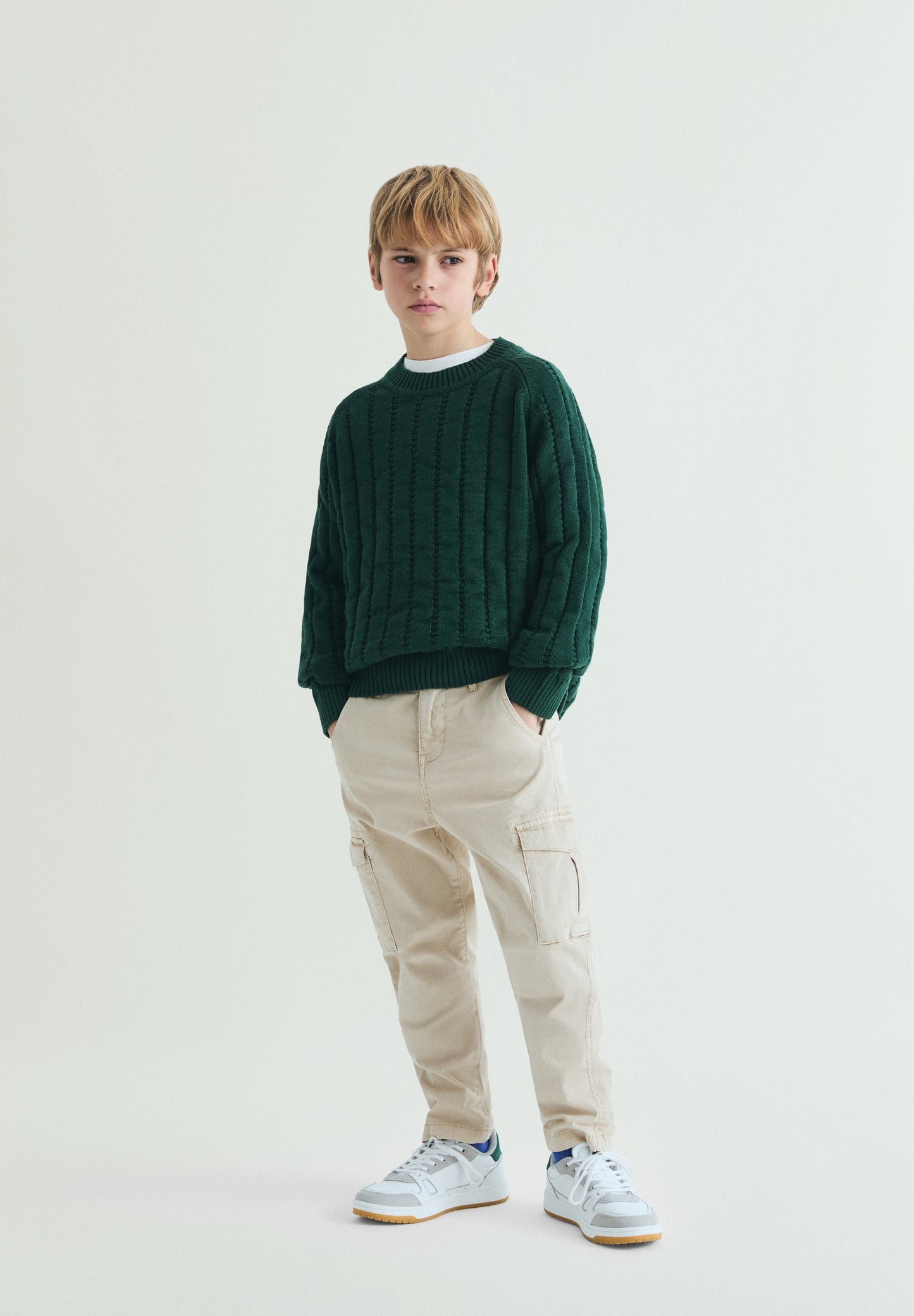 RAGLAN SLEEVE KNIT SWEATER