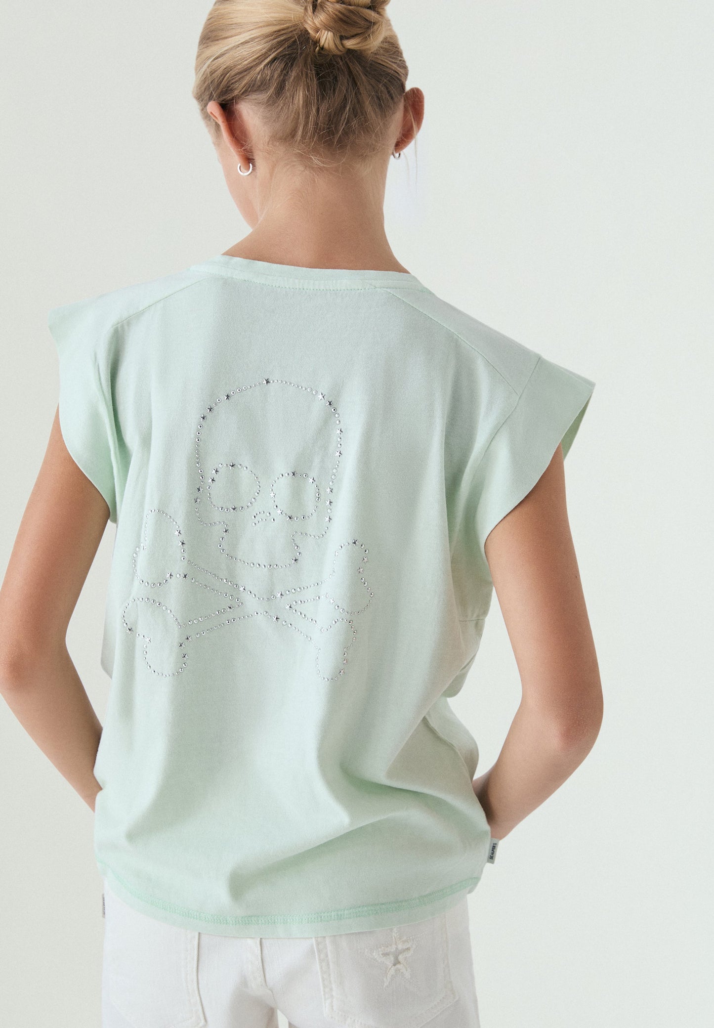 SKULL T-SHIRT WITH STUDS