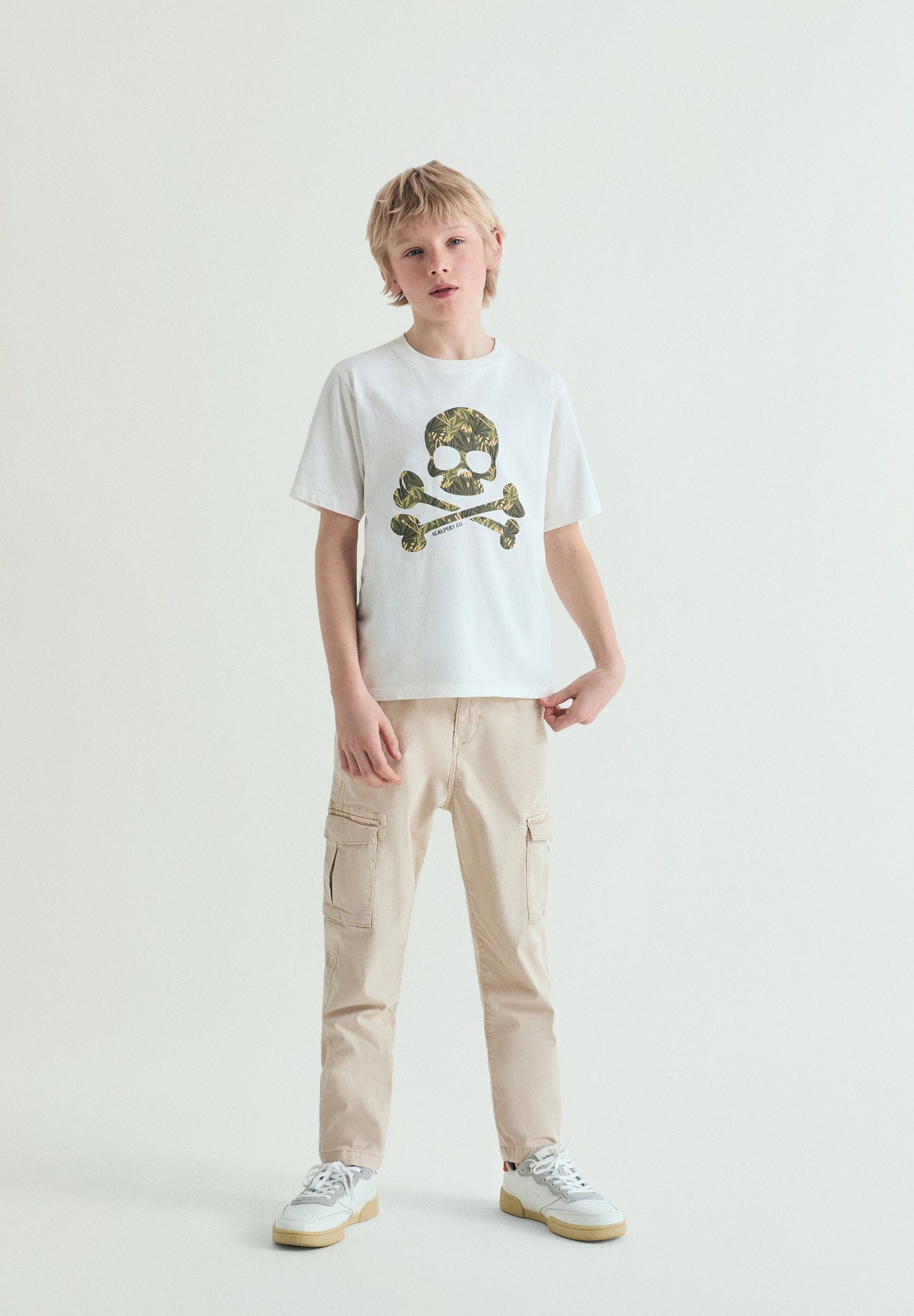 TROPICAL SKULL PRINT T-SHIRT
