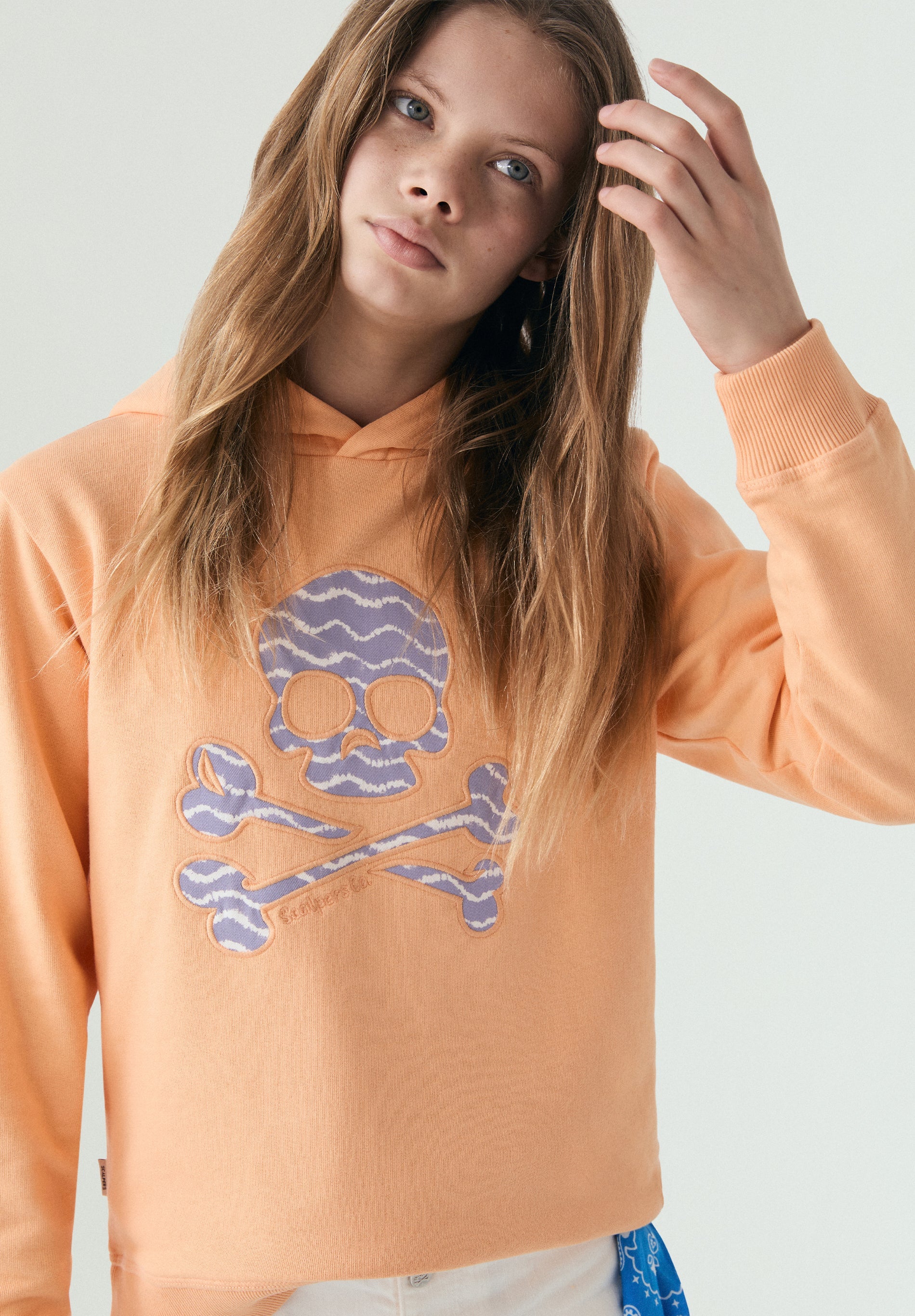 SKULL DETAIL HOODIE