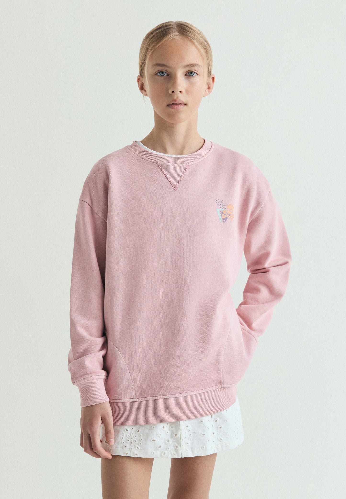 SWEATSHIRT WITH PRINTED BACK