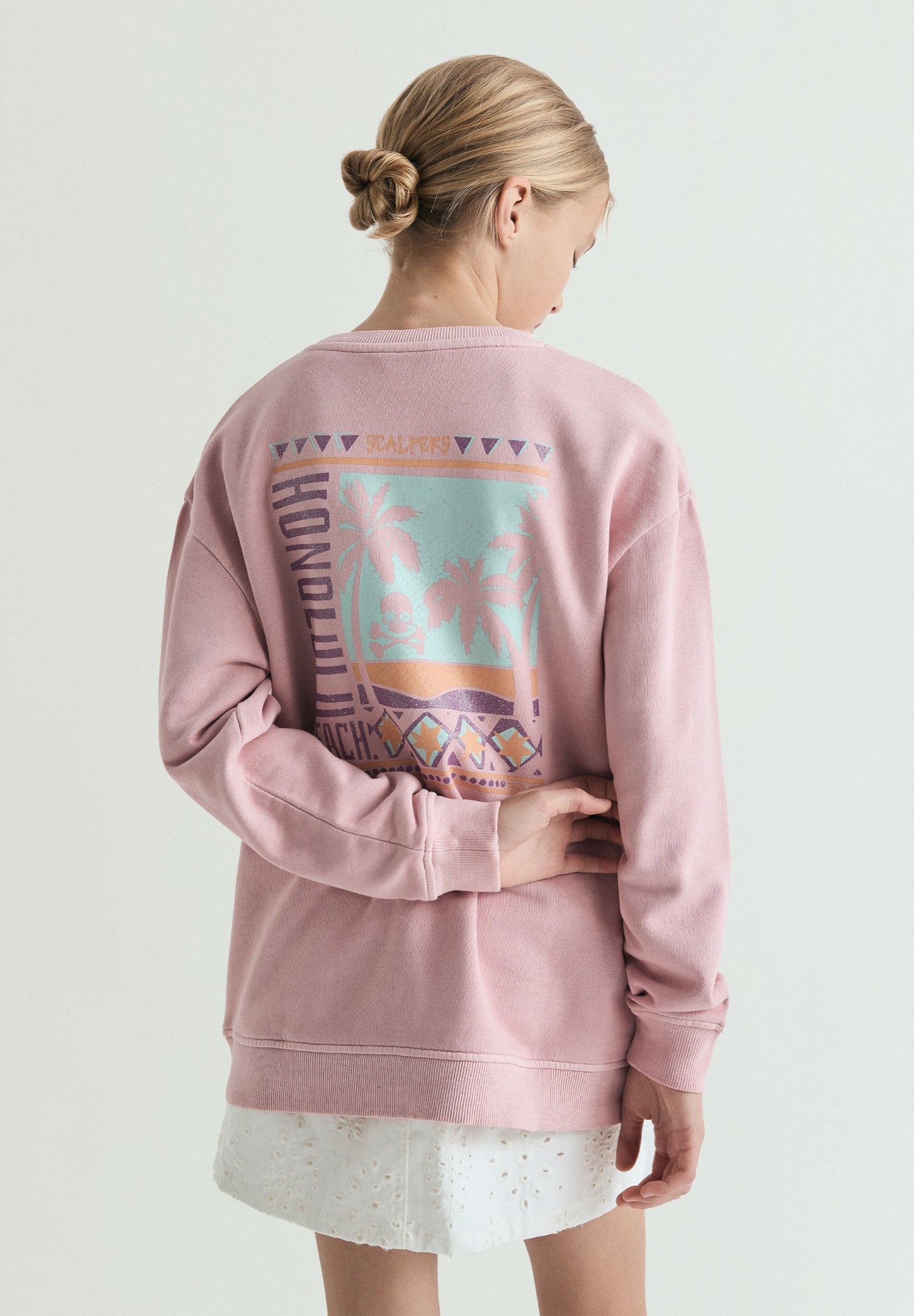 SWEATSHIRT WITH PRINTED BACK