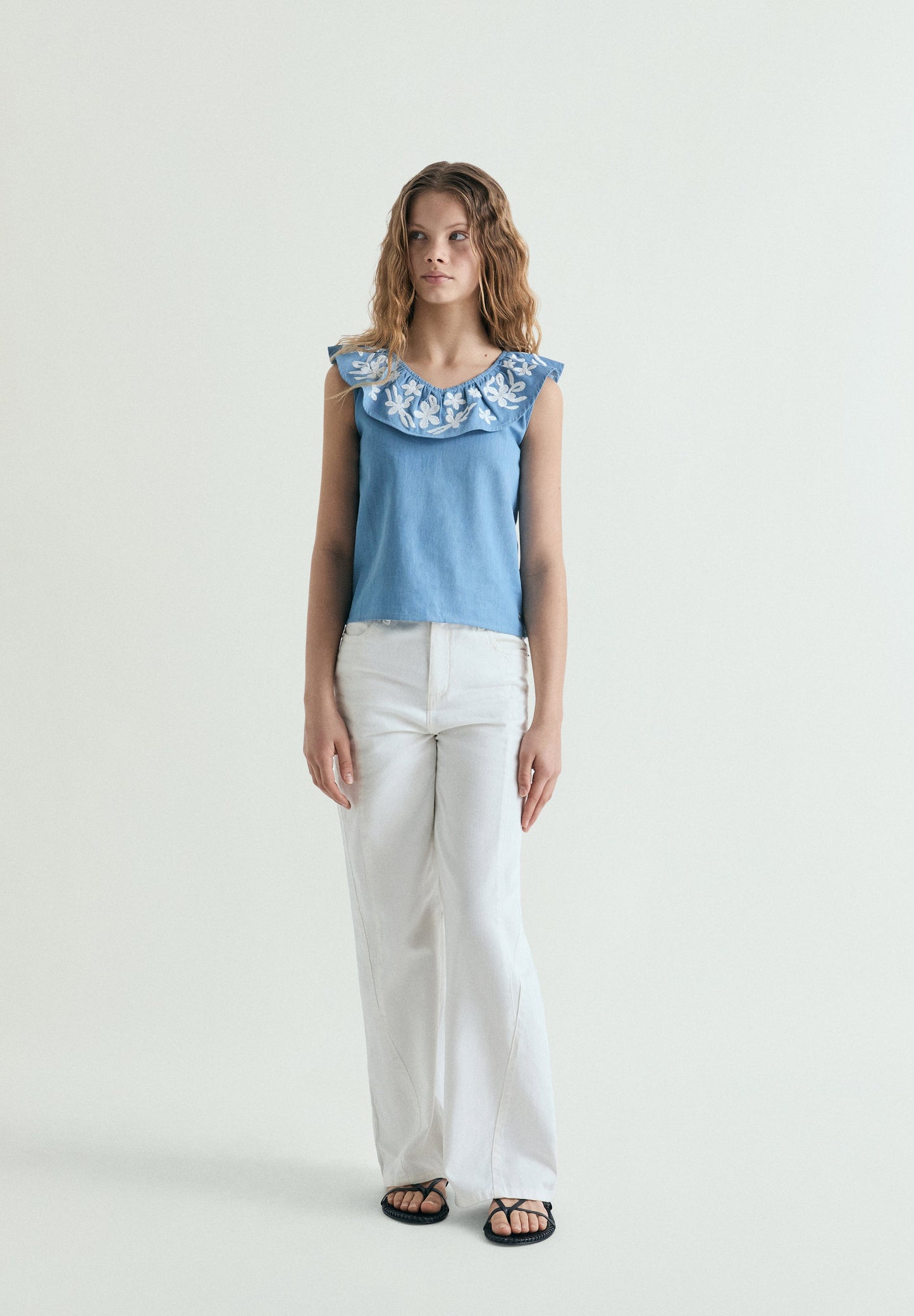EMBROIDERED DENIM BLOUSE