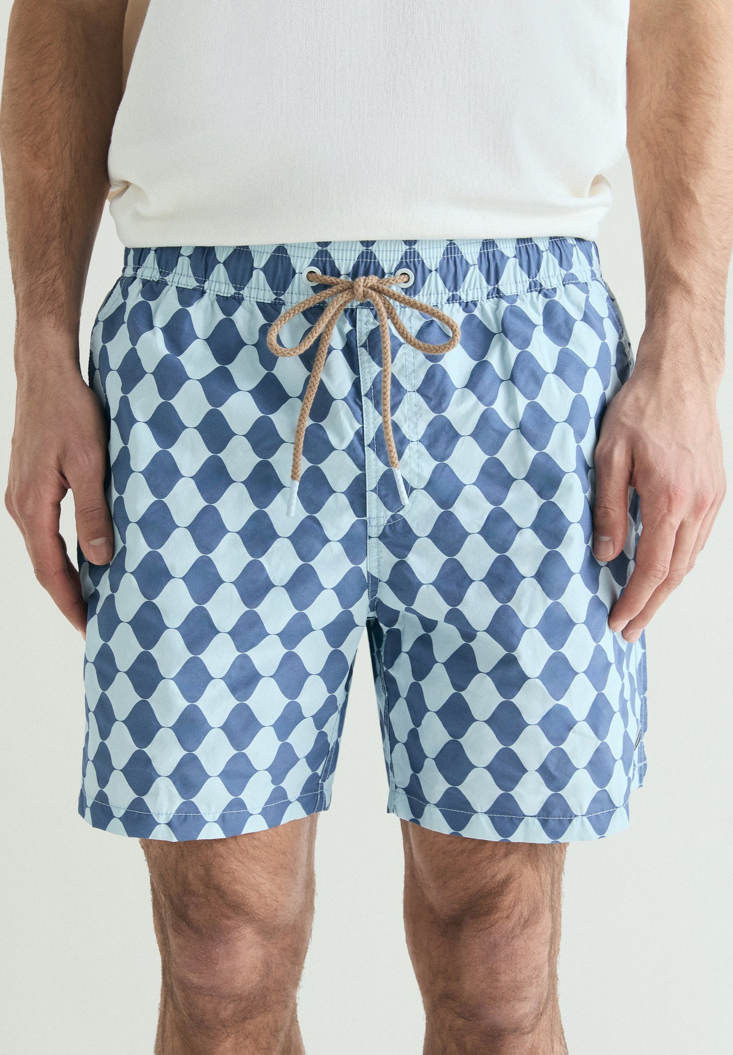 DIAMOND PATTERN SWIMMING TRUNKS