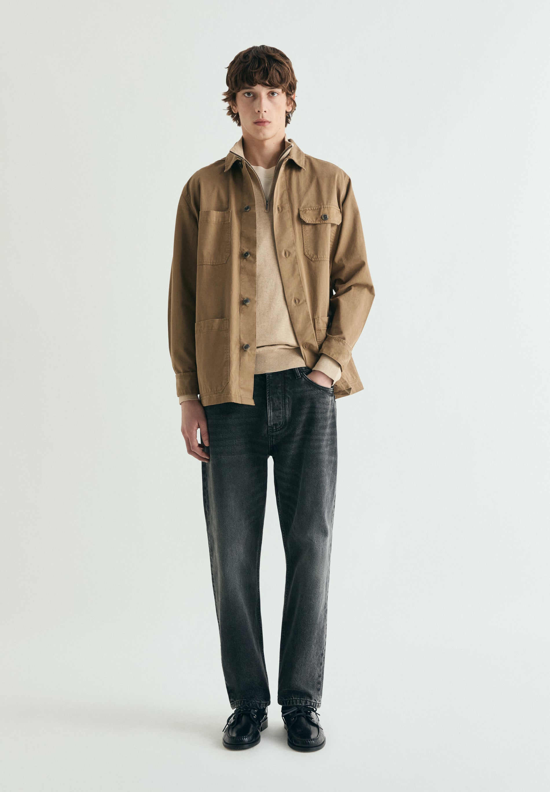 HIGH NECK KNIT SWEATER