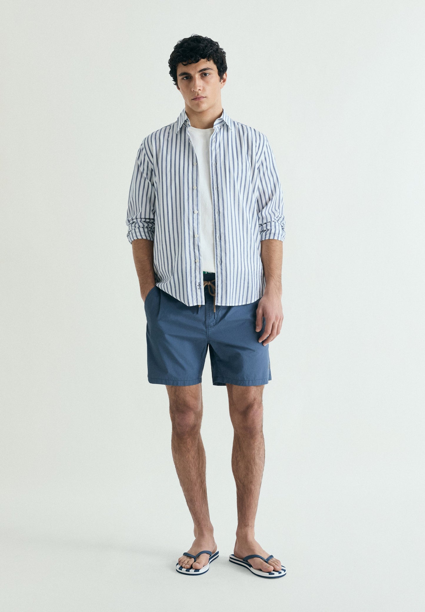 BASIC SWIMMING TRUNKS WITH POCKET