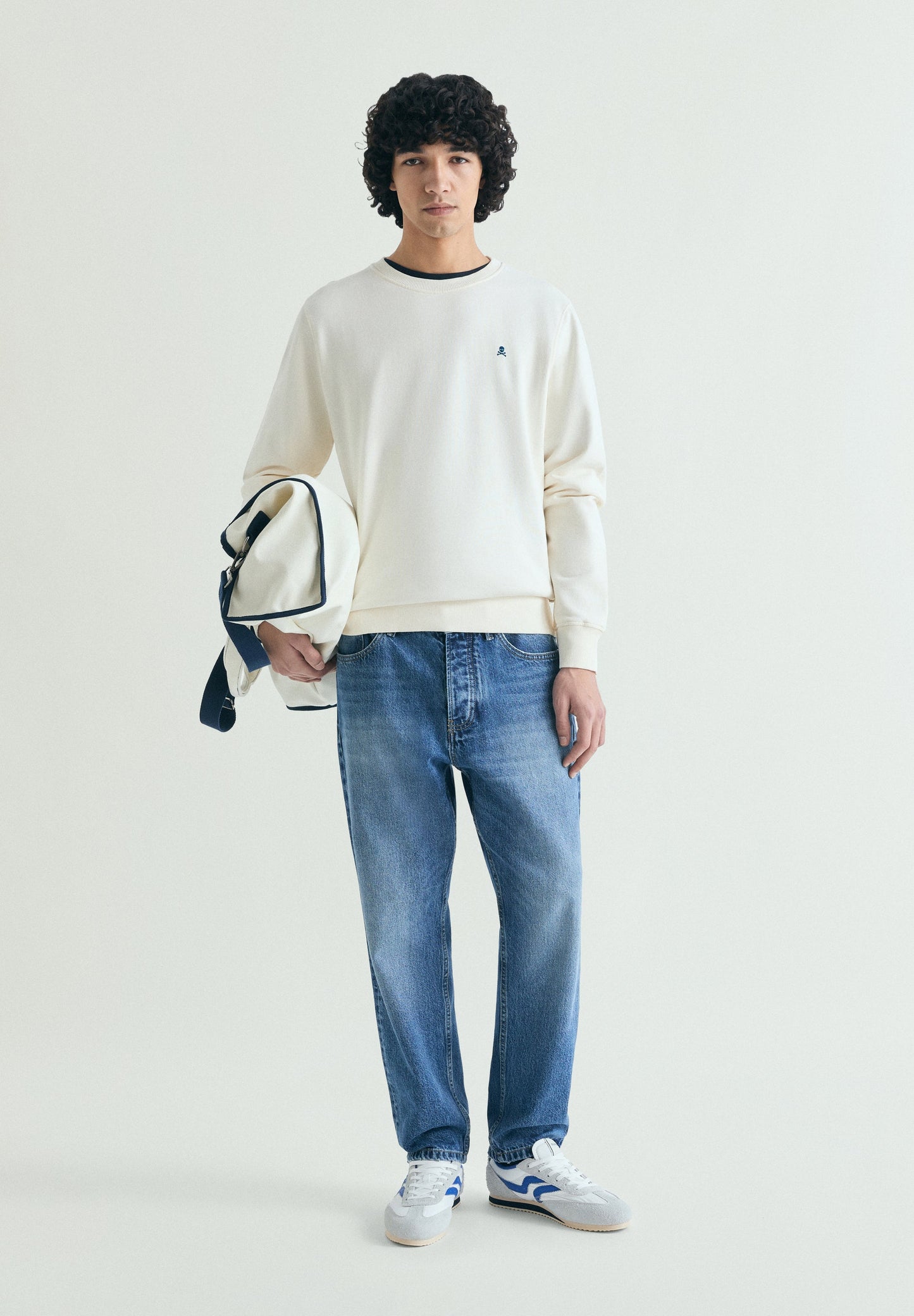 BASIC SWEATSHIRT WITH BACK PRINT