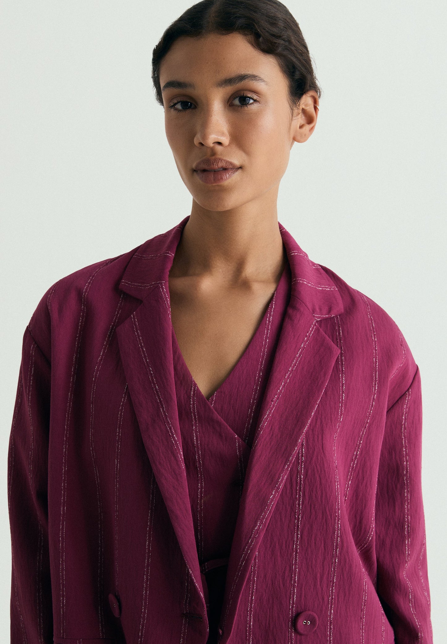 STRIPED DOUBLE-BREASTED BLAZER