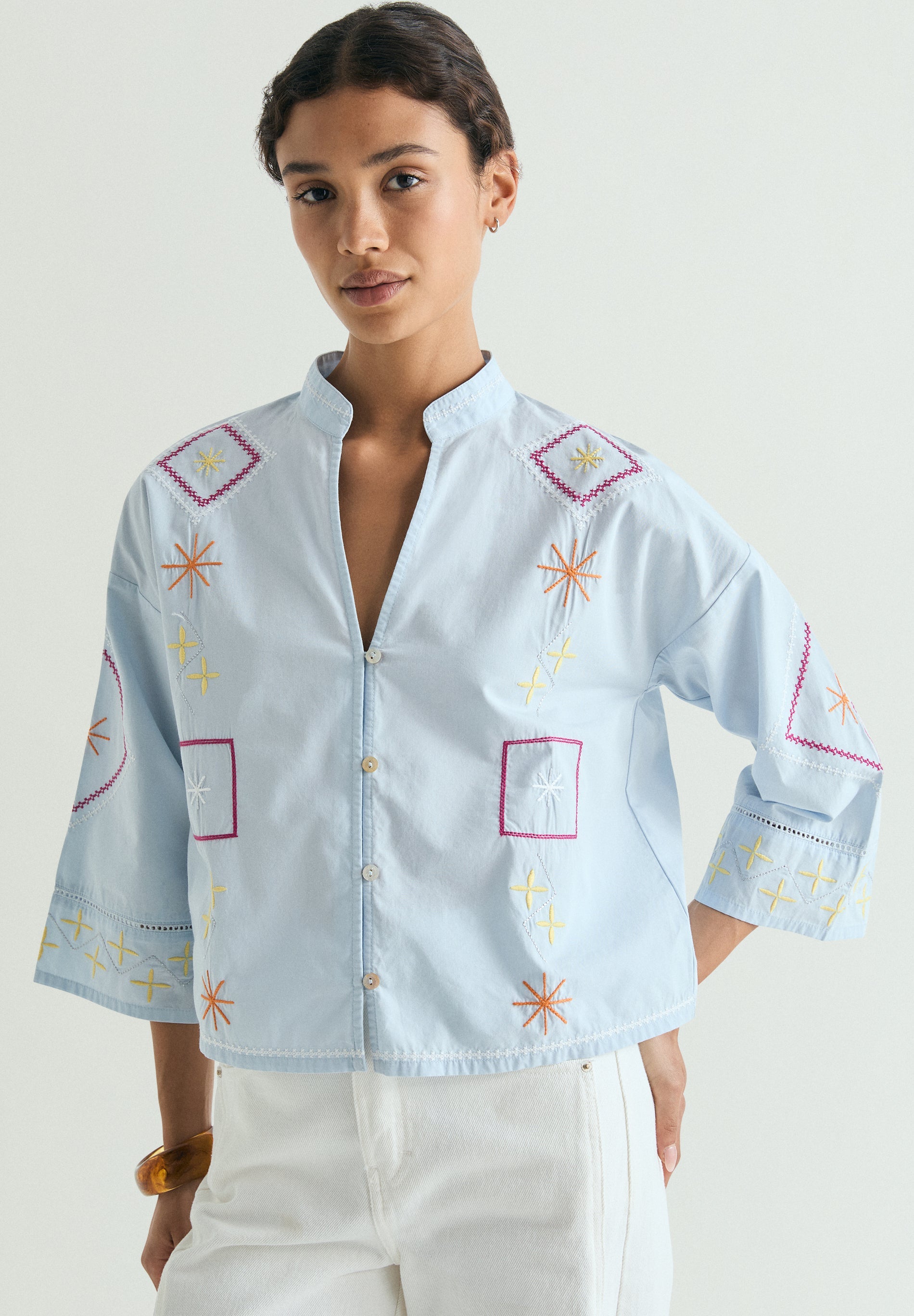 SHIRT WITH EMBROIDERED DETAILS