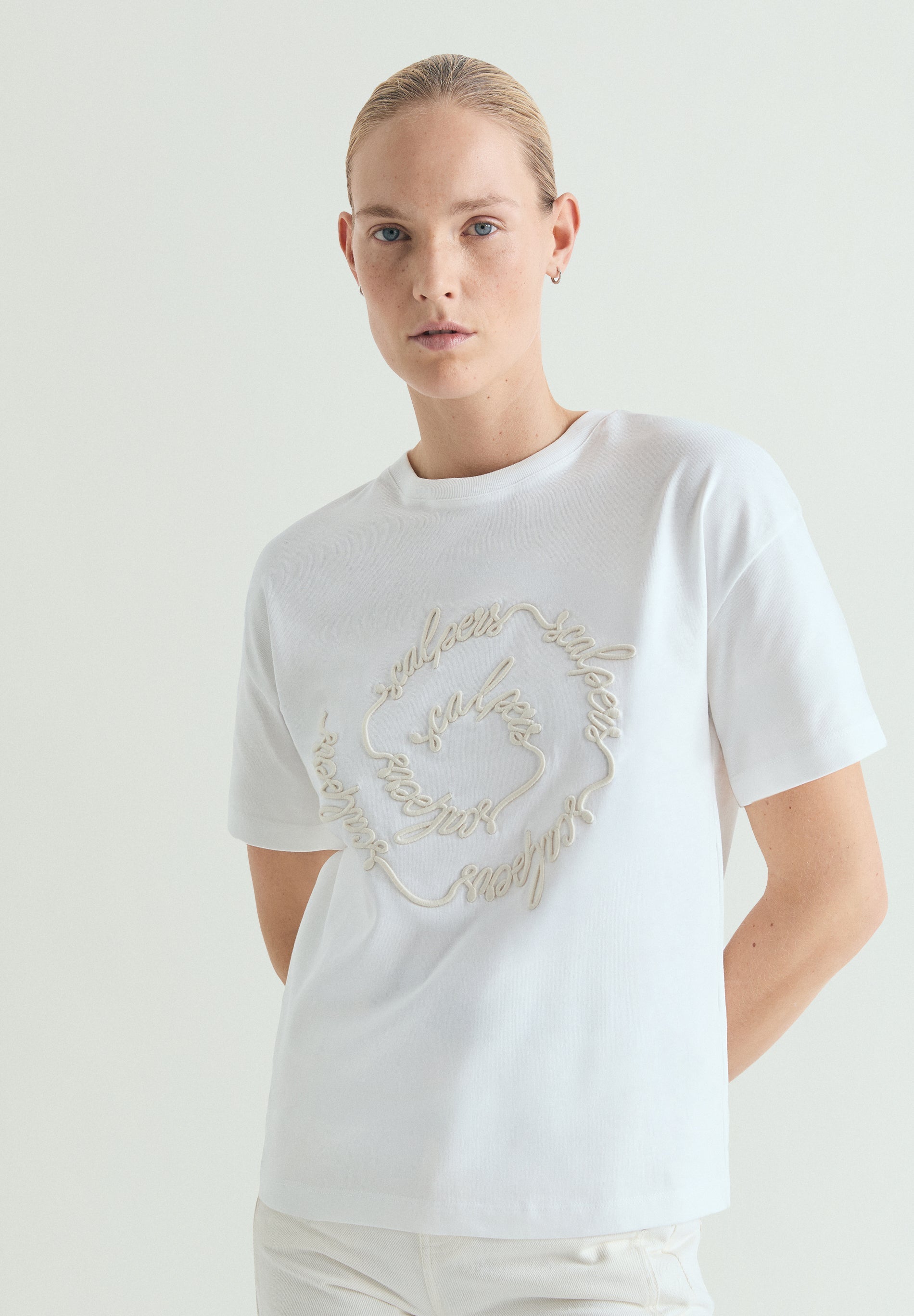 SPIRAL EMBROIDERED T-SHIRT