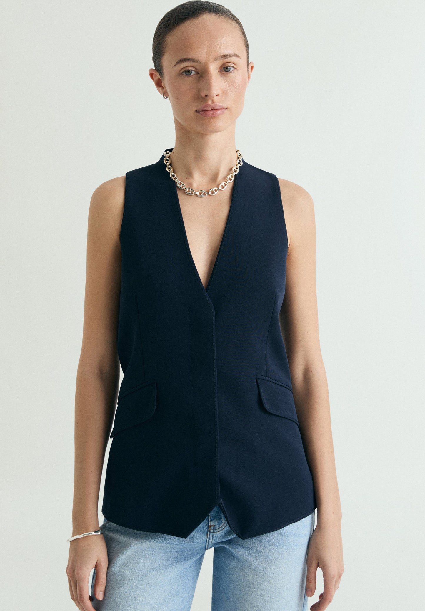 GILET WITH STITCHING DETAIL