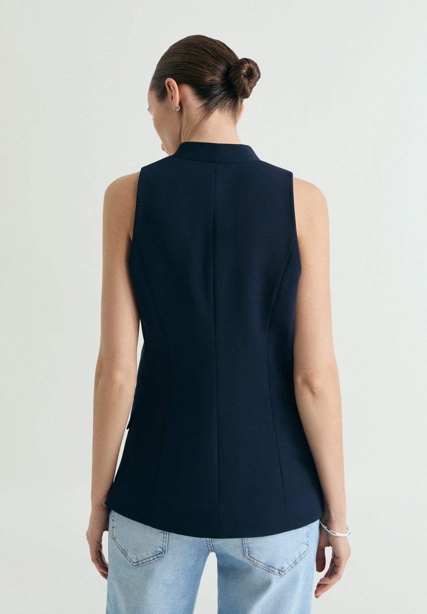 GILET WITH STITCHING DETAIL