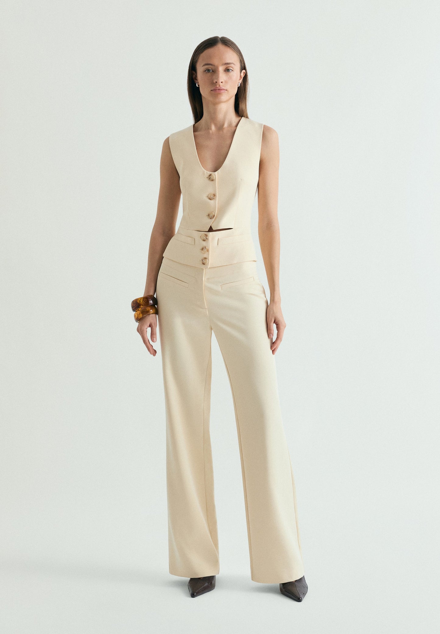 FLOWING TROUSERS WAISTBAND DETAIL