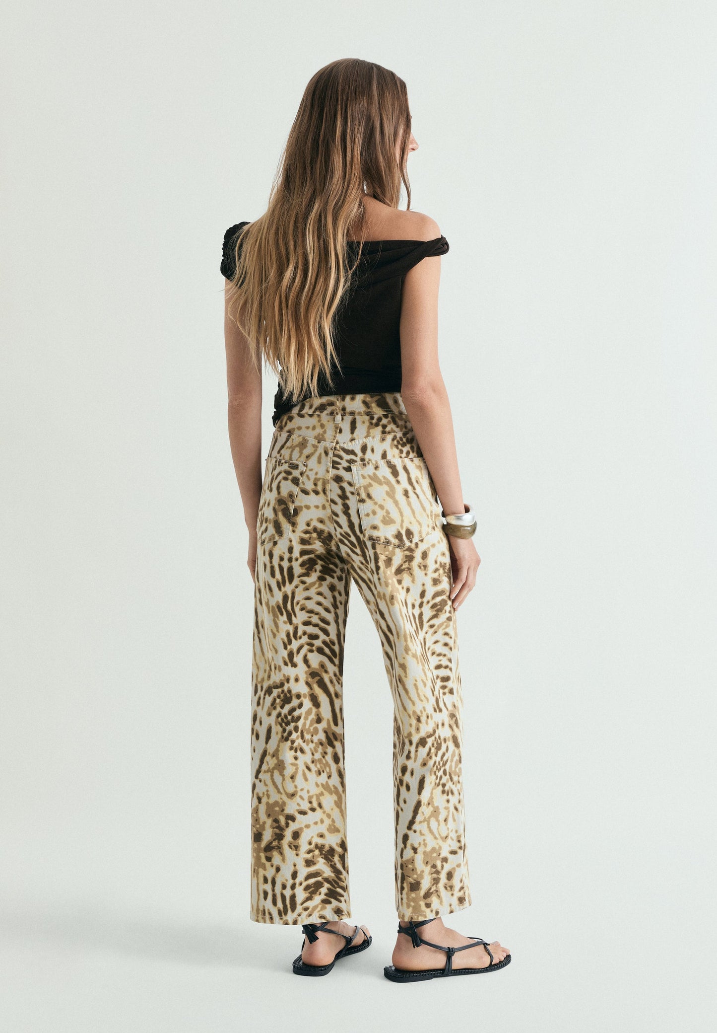 ANIMAL PRINT JEANS