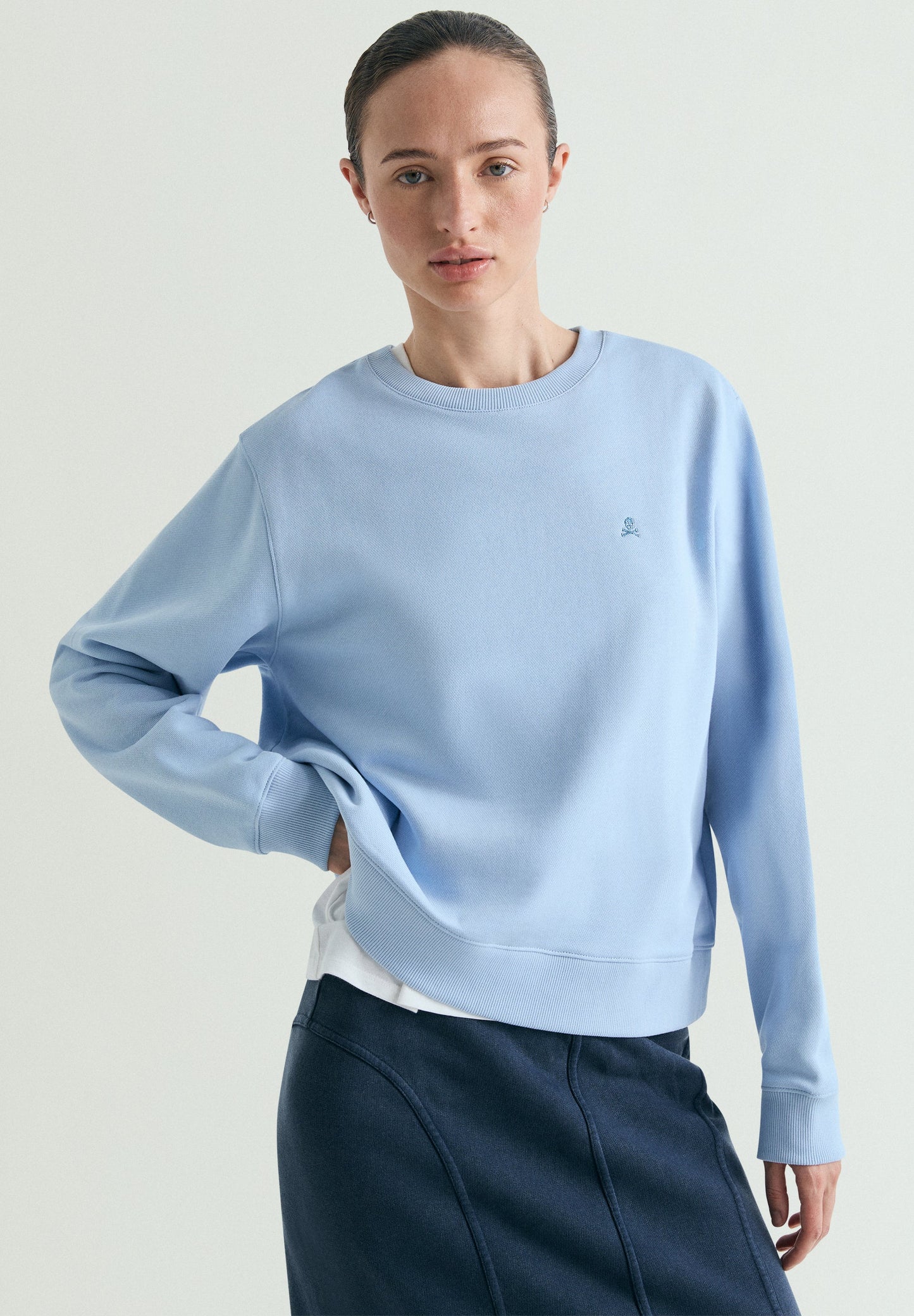 BASIC SKULL SWEATSHIRT